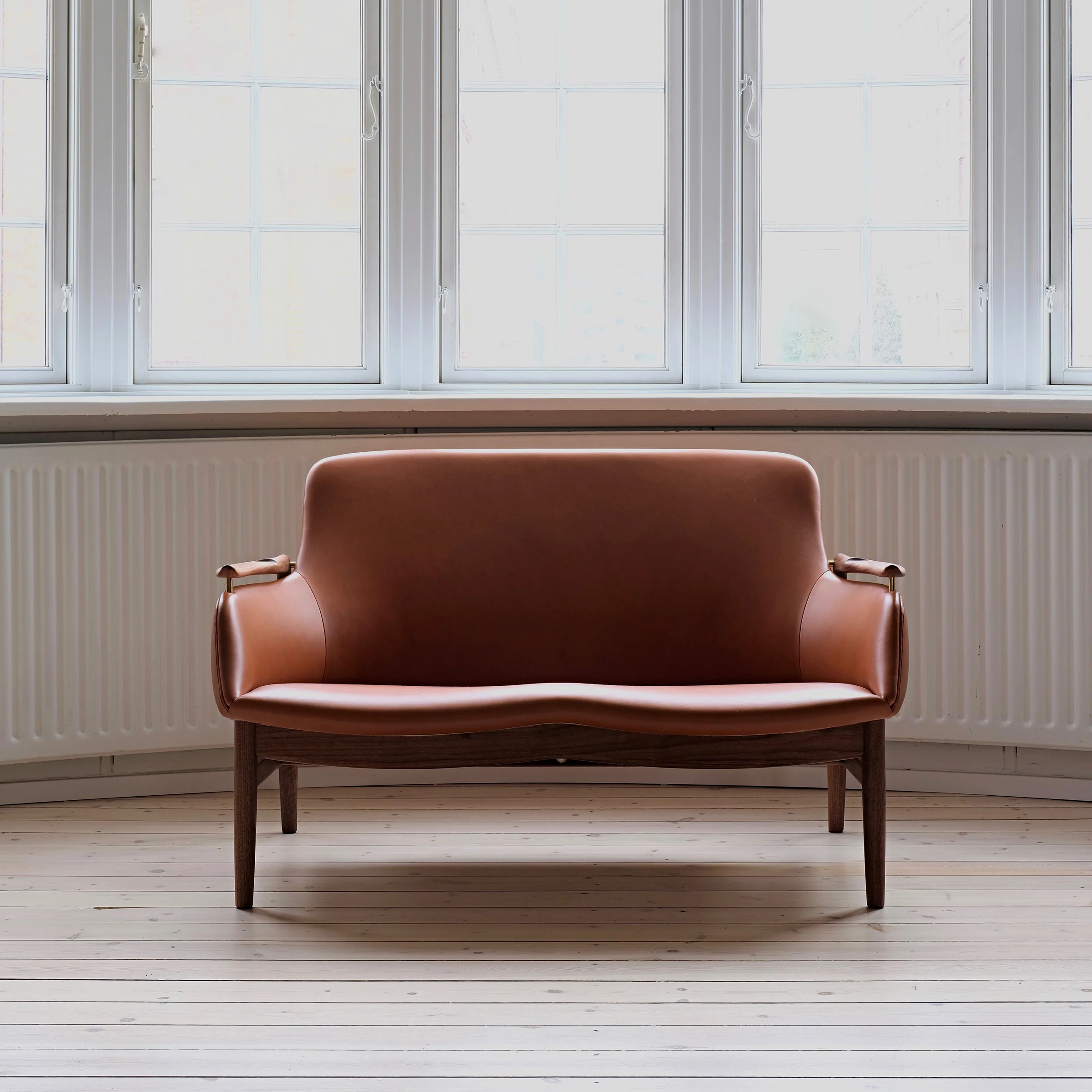 53 Sofa - Image 7