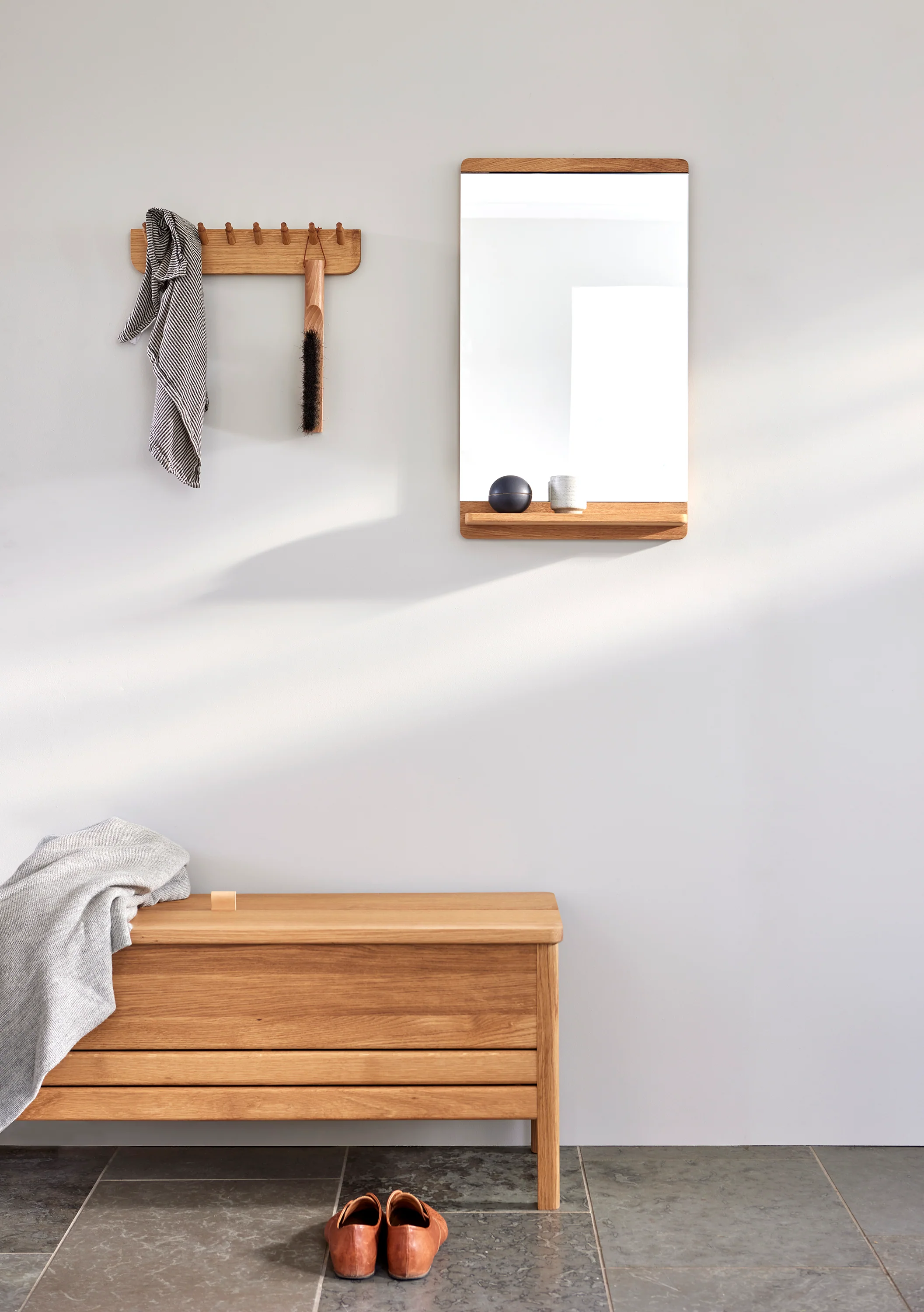 A Line Storage Bench - Image 17