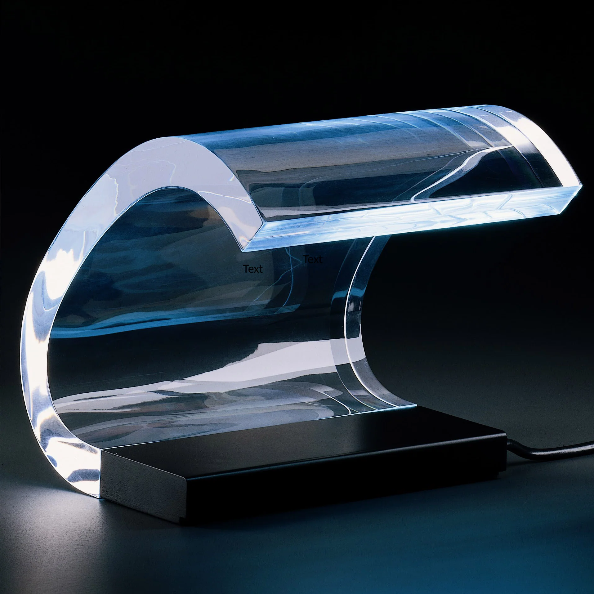 Acrilica Table Lamp - Image 3