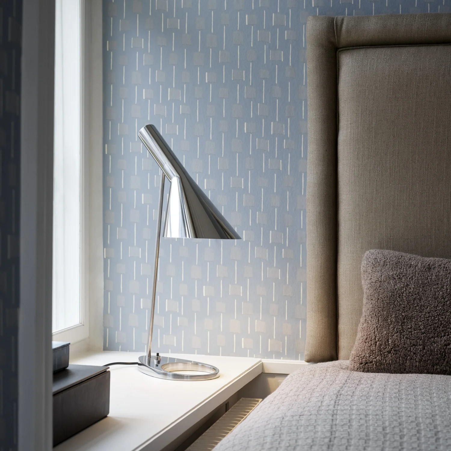 AJ Table Lamp - Image 22