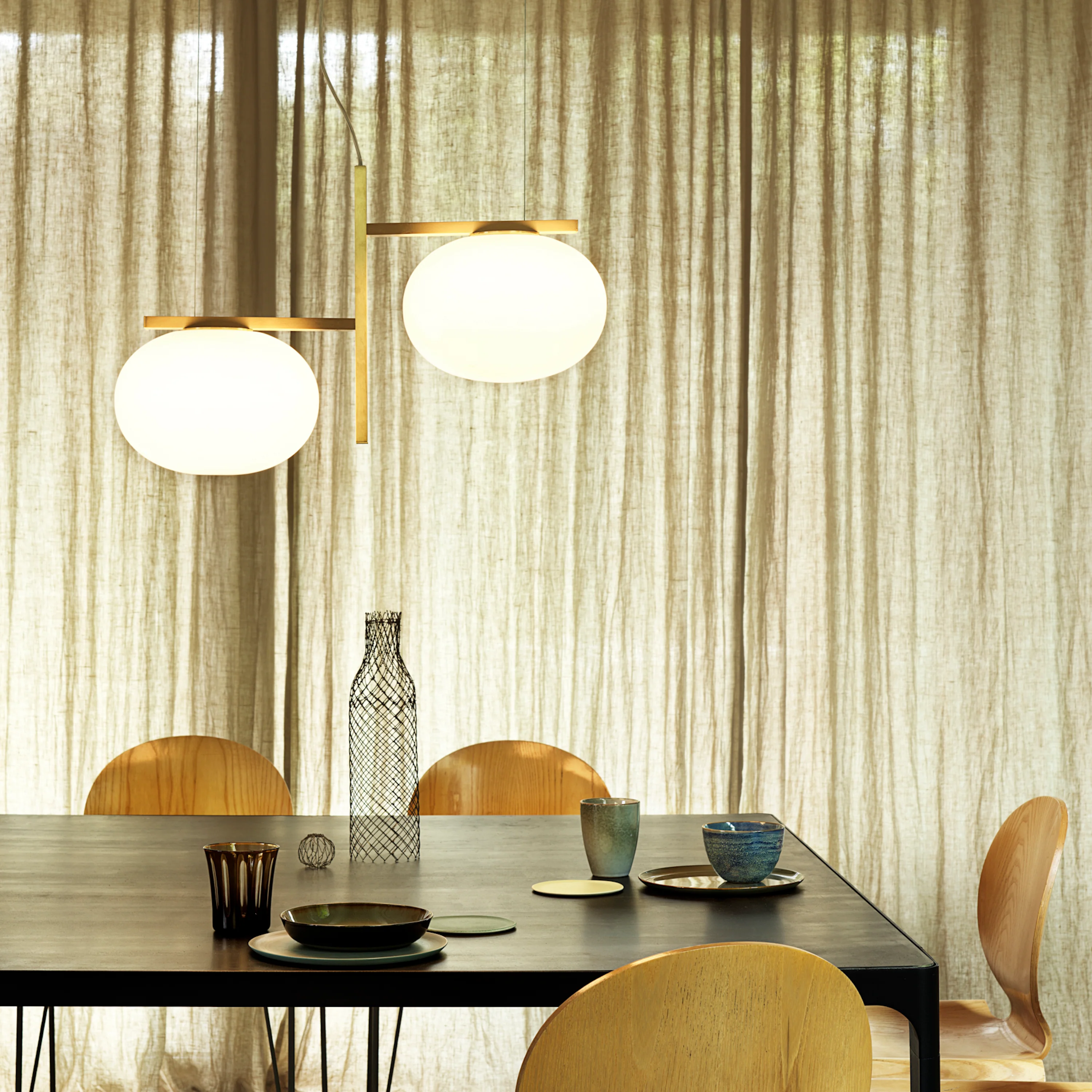Alba Metal Arm Pendant Light - Image 8