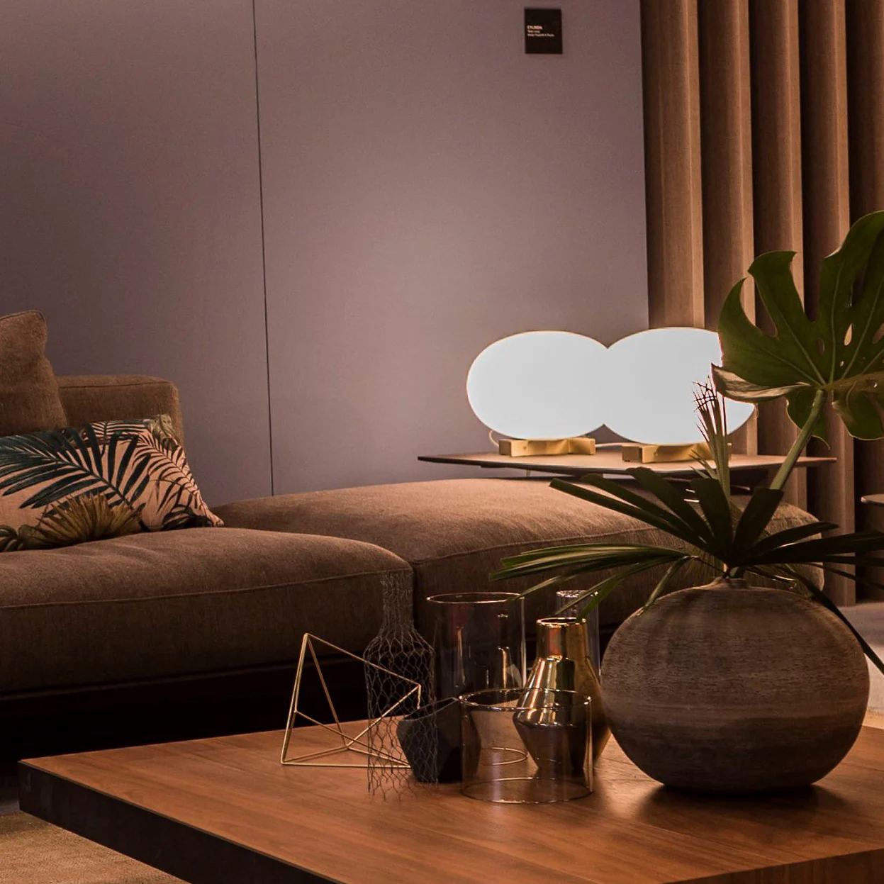Alba Table Lamp - Image 5