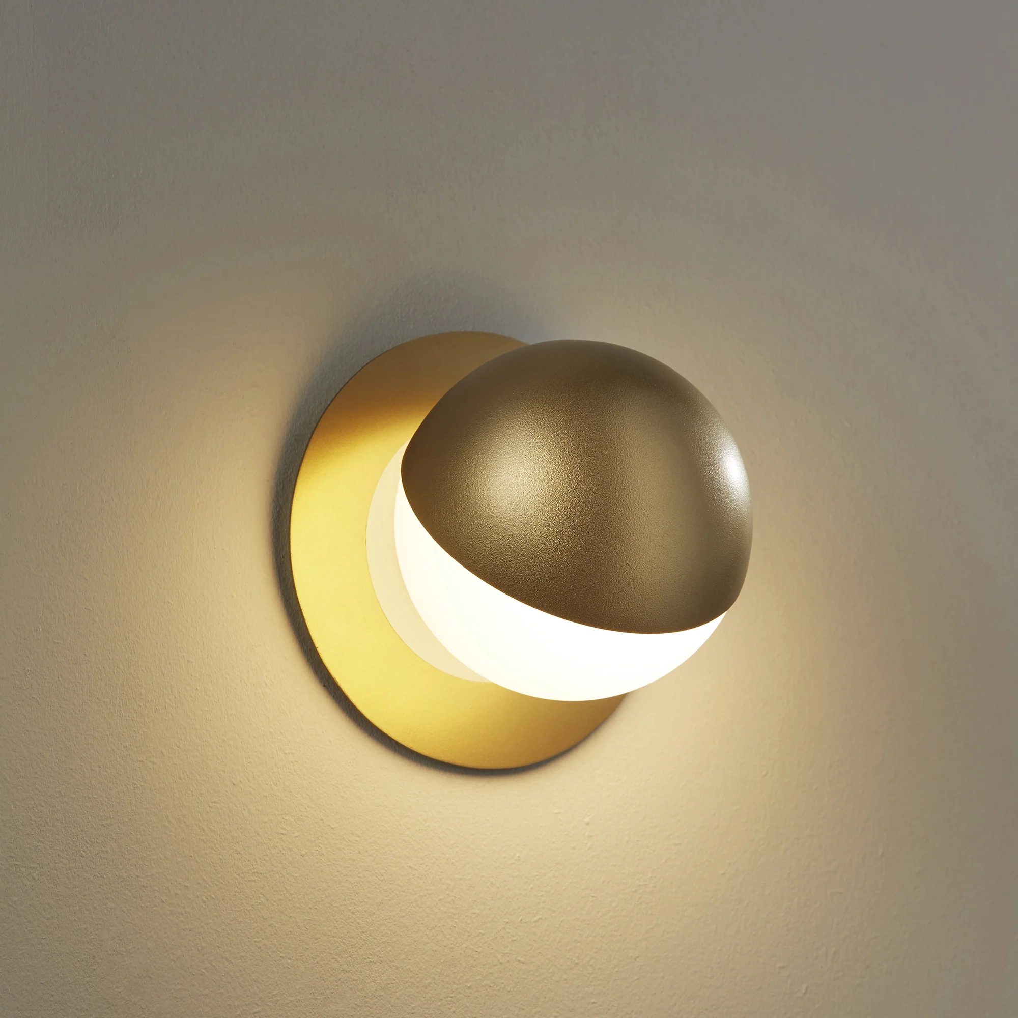 Alfi LED Wall Sconce - Image 6