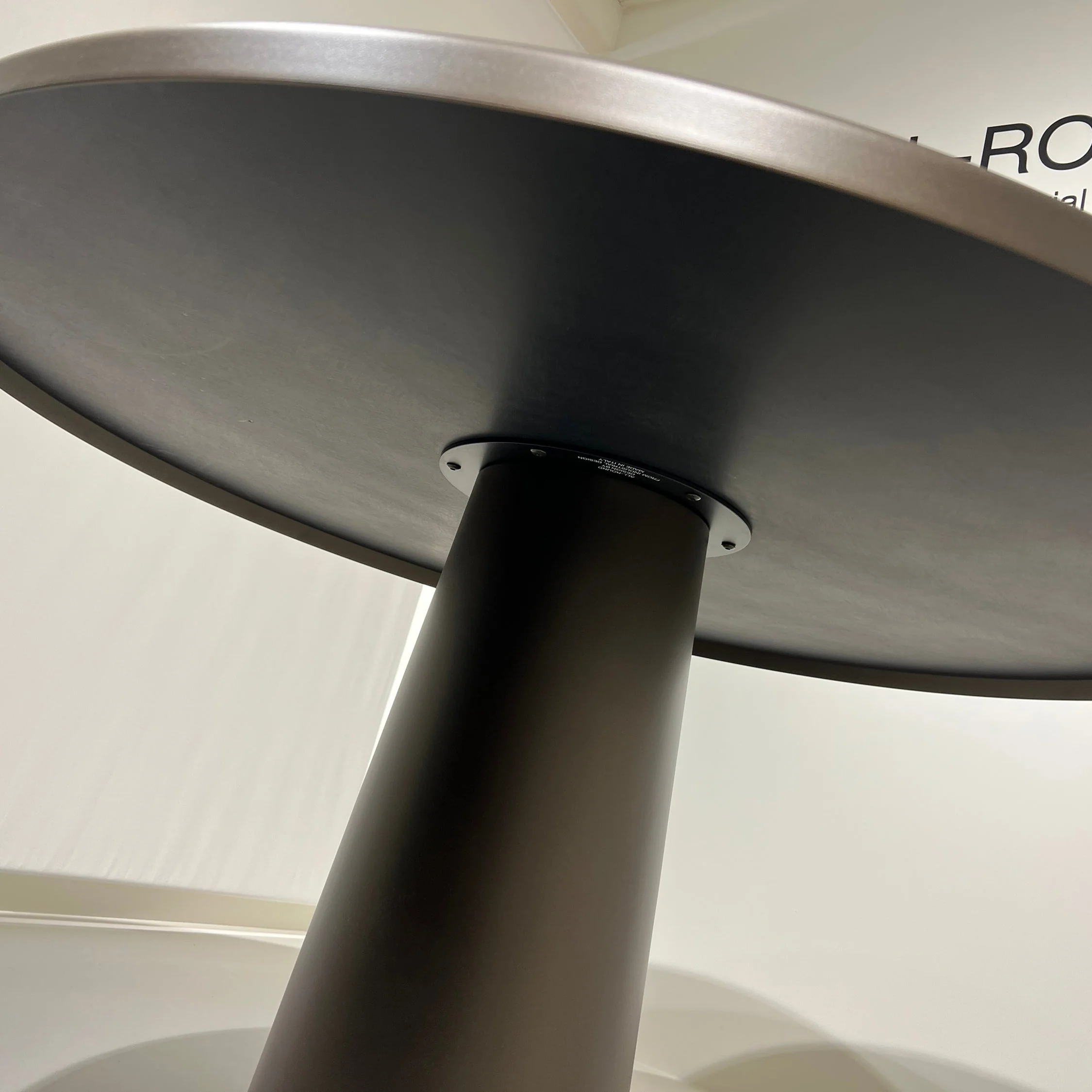 All-Round Coffee Table - Image 9