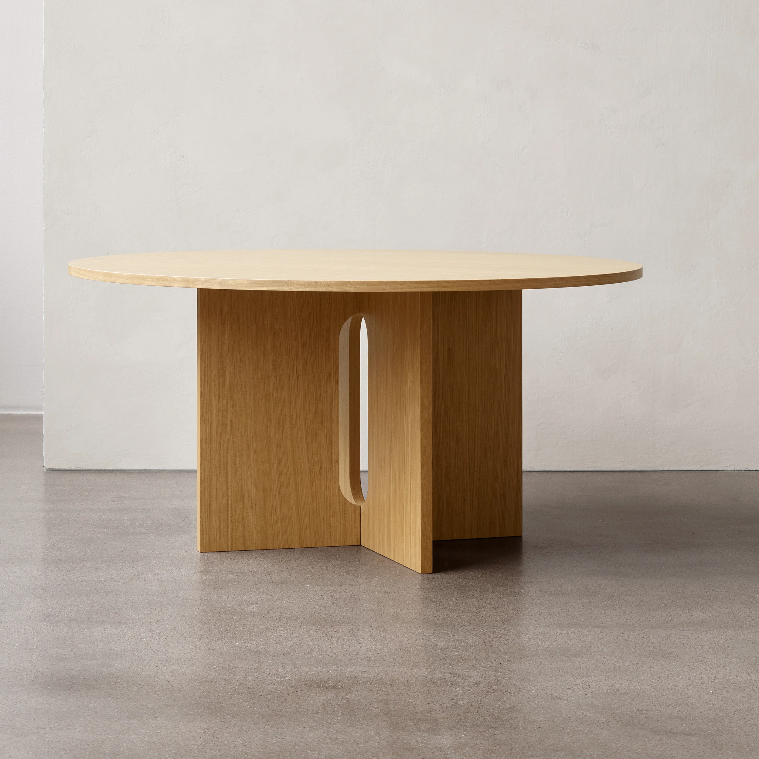 Androgyne Dining Table - Image 16