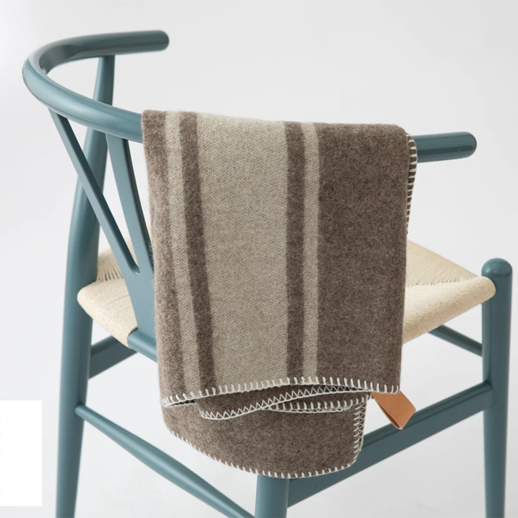 Ansel Recycled Wool Dog Blanket - Image 11