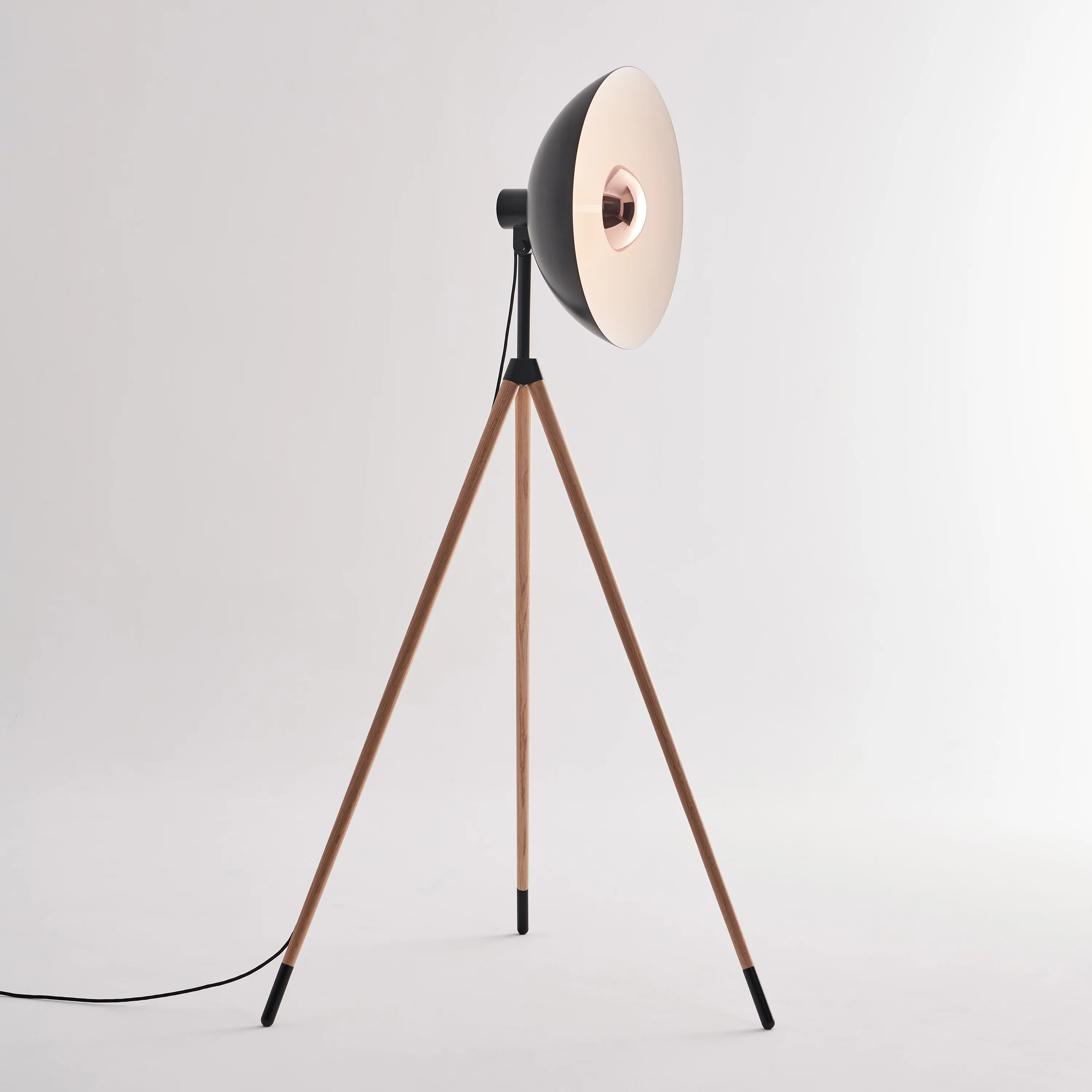 Apollo Mega Floor Lamp - Image 4