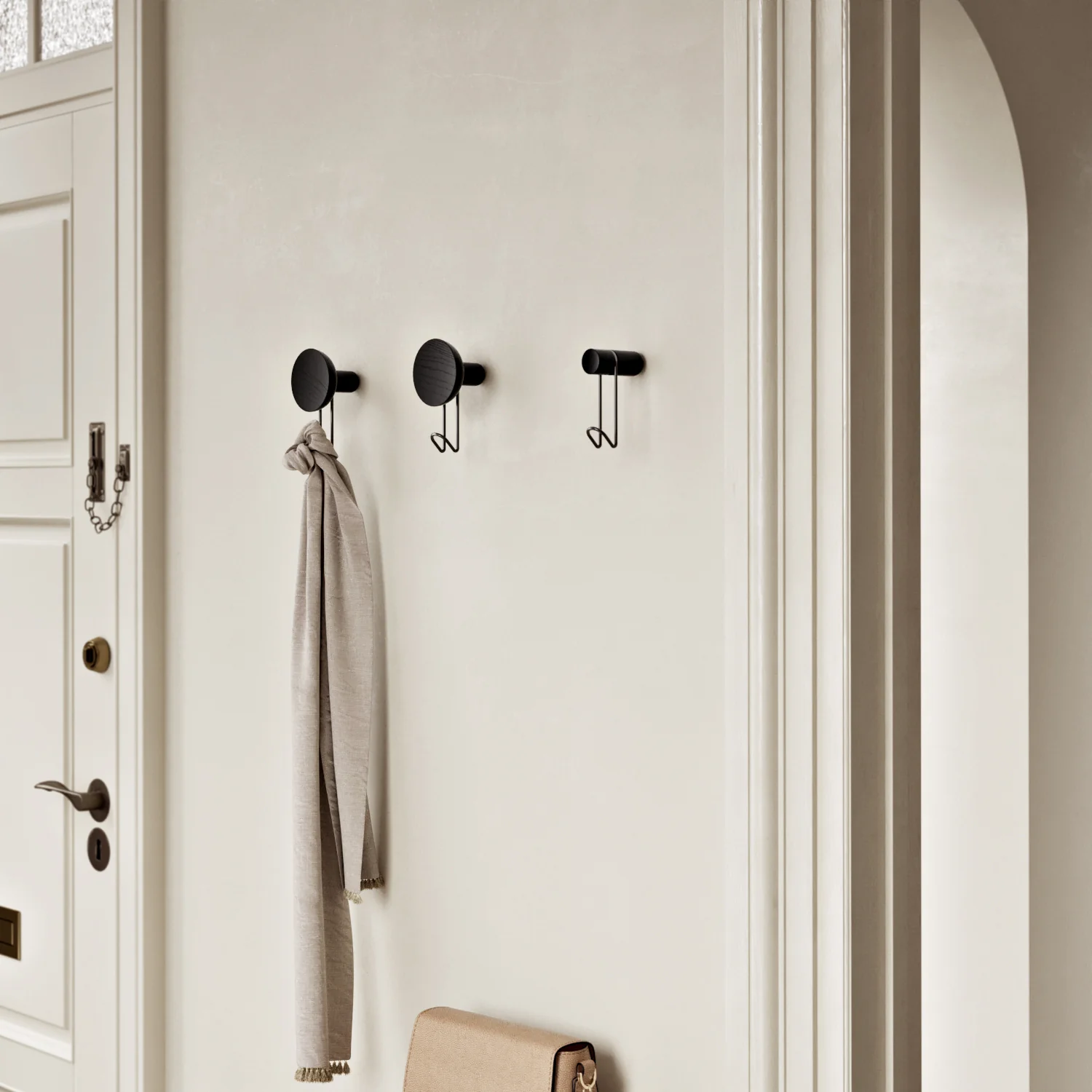 Around Wall Hanger - Image 10