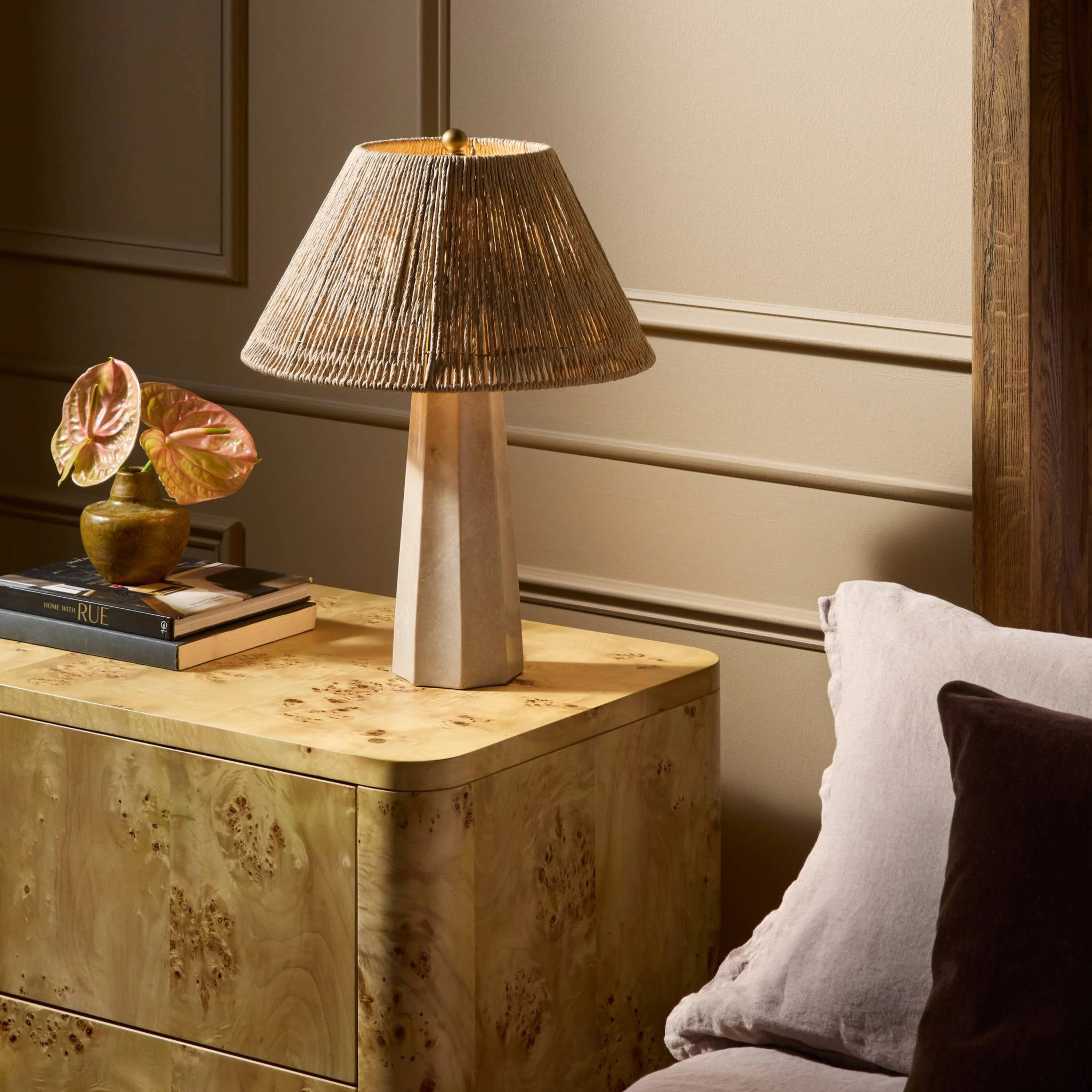Astra Table Lamp - Image 2