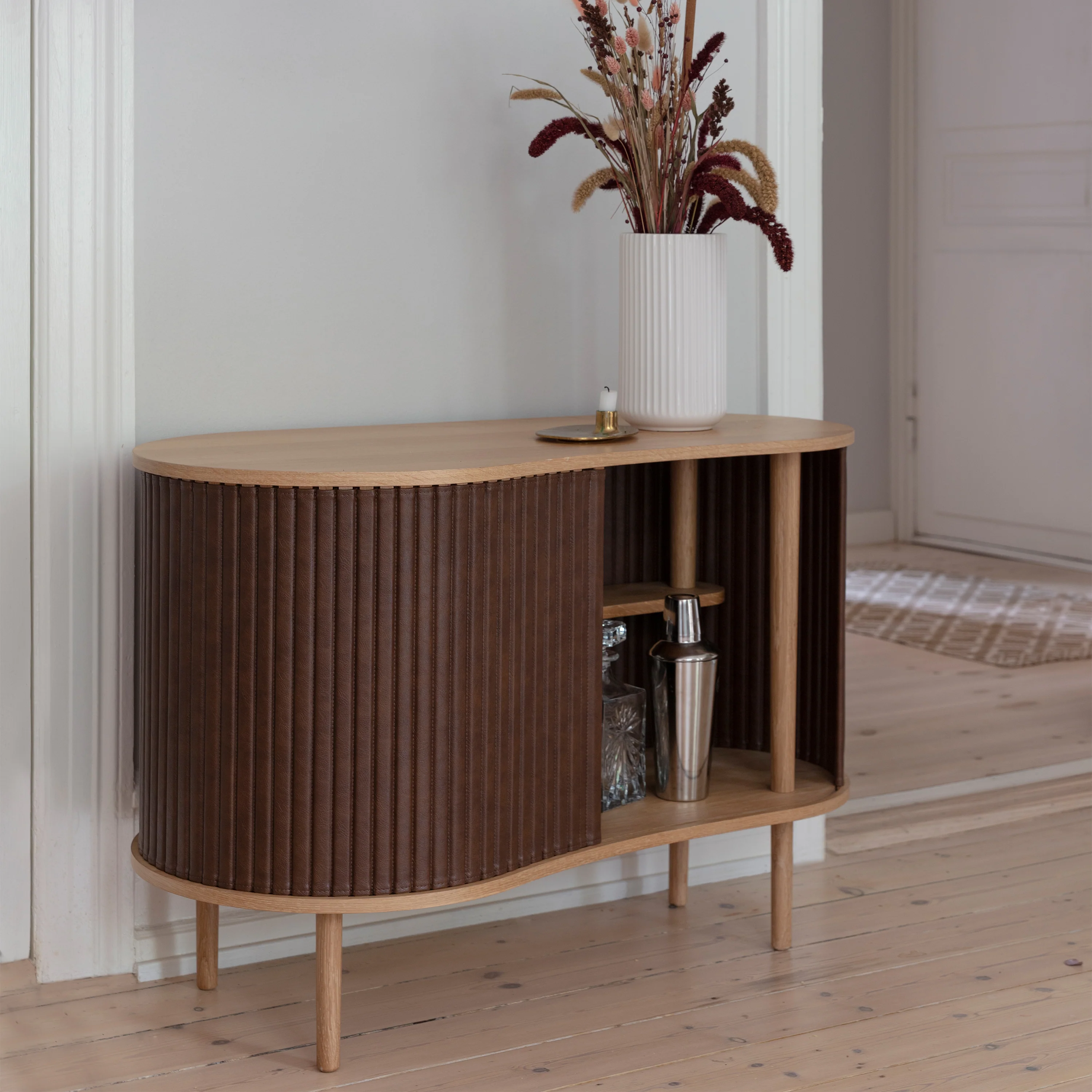 Audacious Cabinet - Image 31