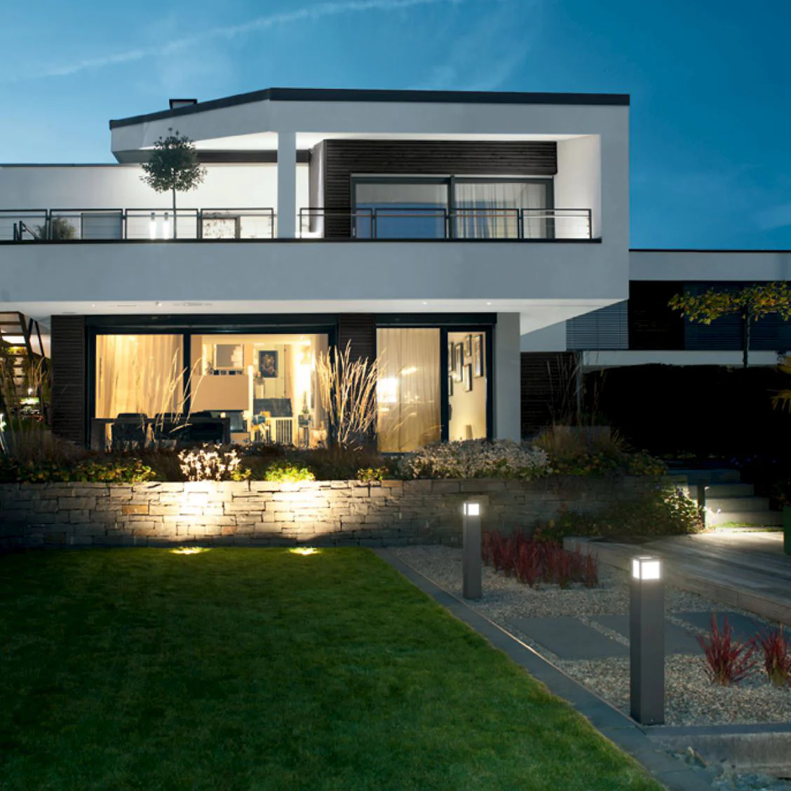 B84606/B84607 Garden Outdoor LED Bollard Light - Image 6