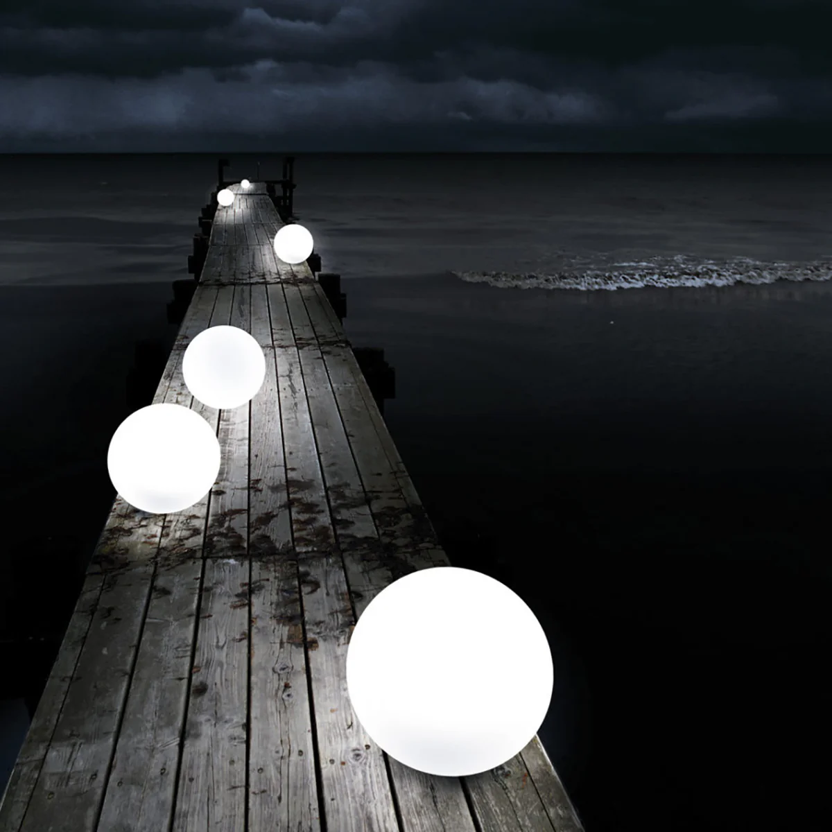 Ball Outdoor Bluetooth LED Lamp - Image 4