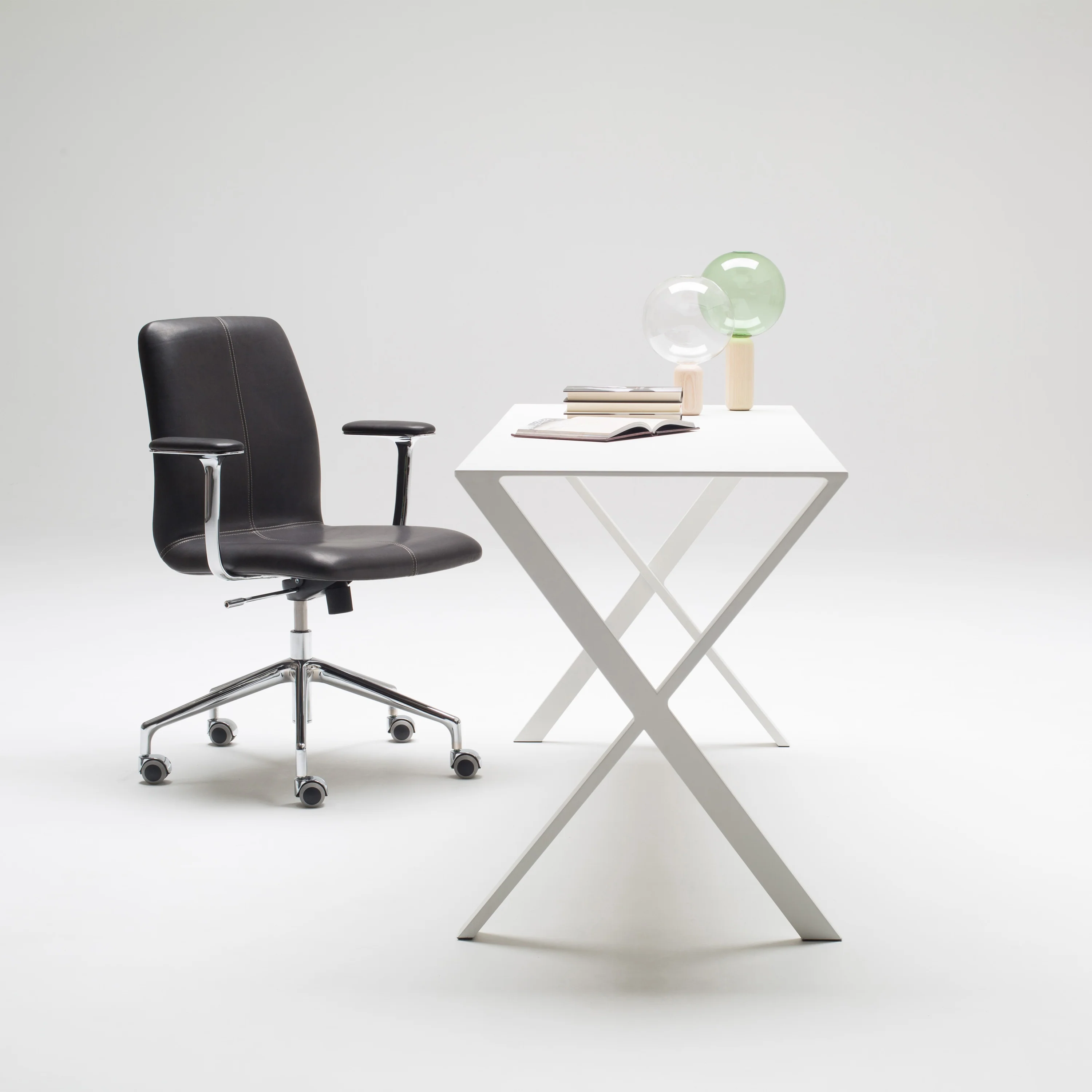 Bambi Table - Image 10