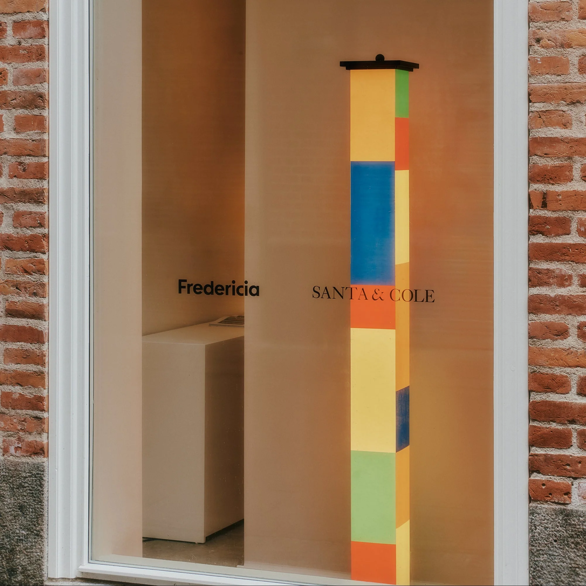 Bella Durmiente Floor Lamp - Image 4