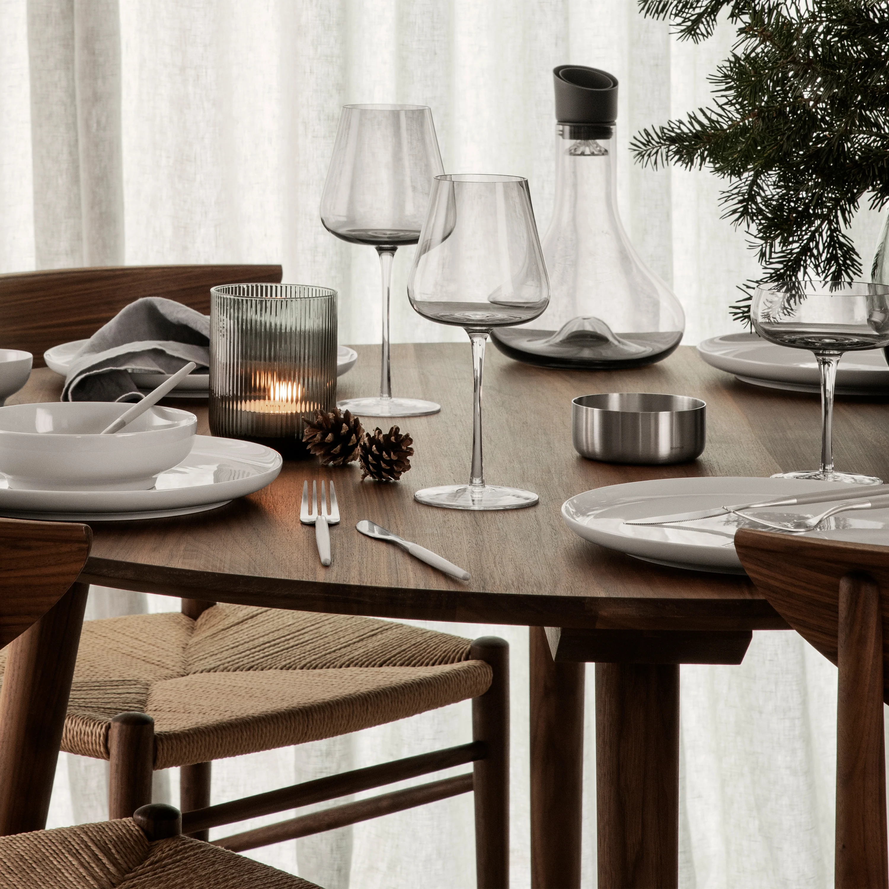 Belo White Wine Glass (Set of 4) - Image 4
