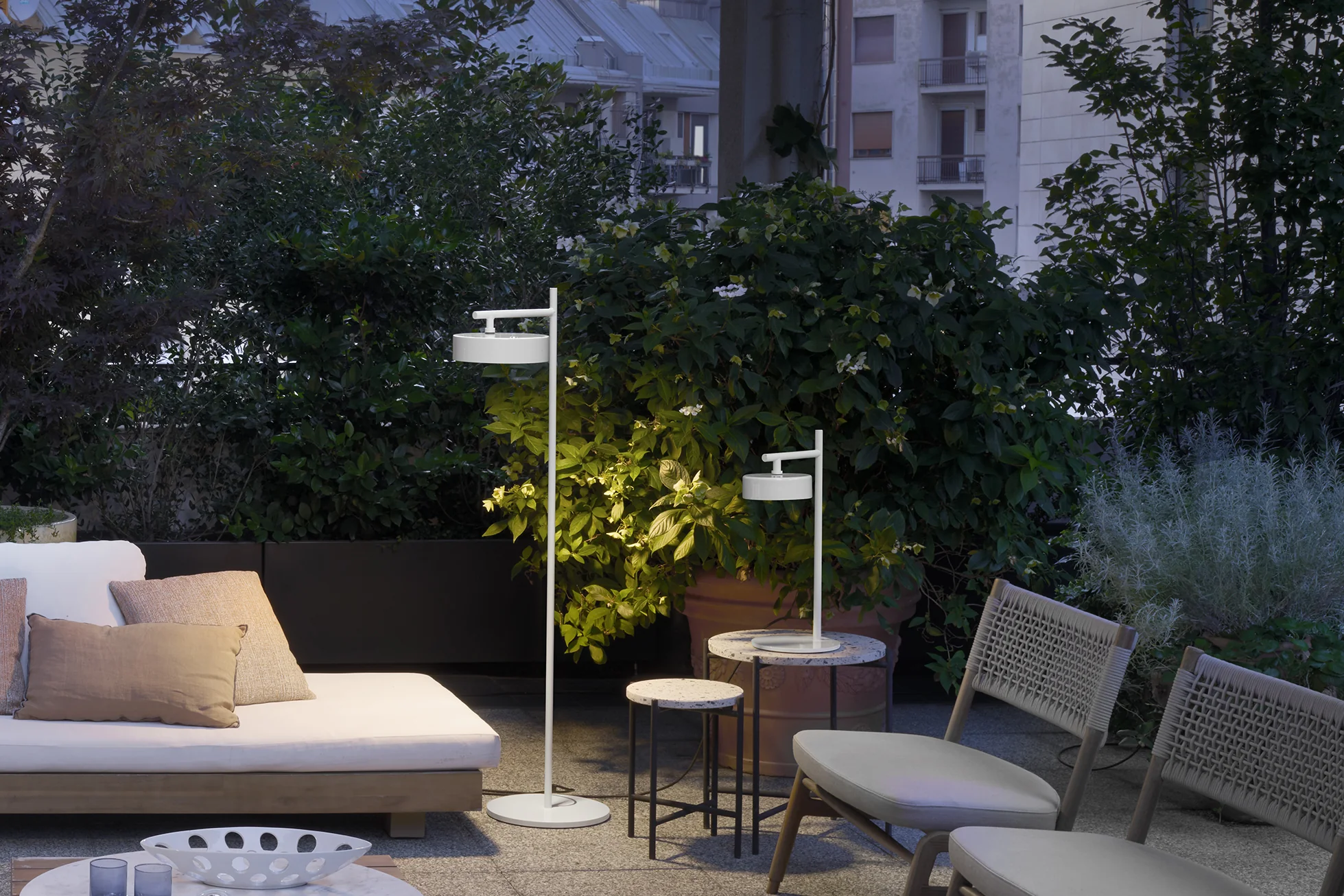 Berlin Outdoor Table Lamp - Image 6