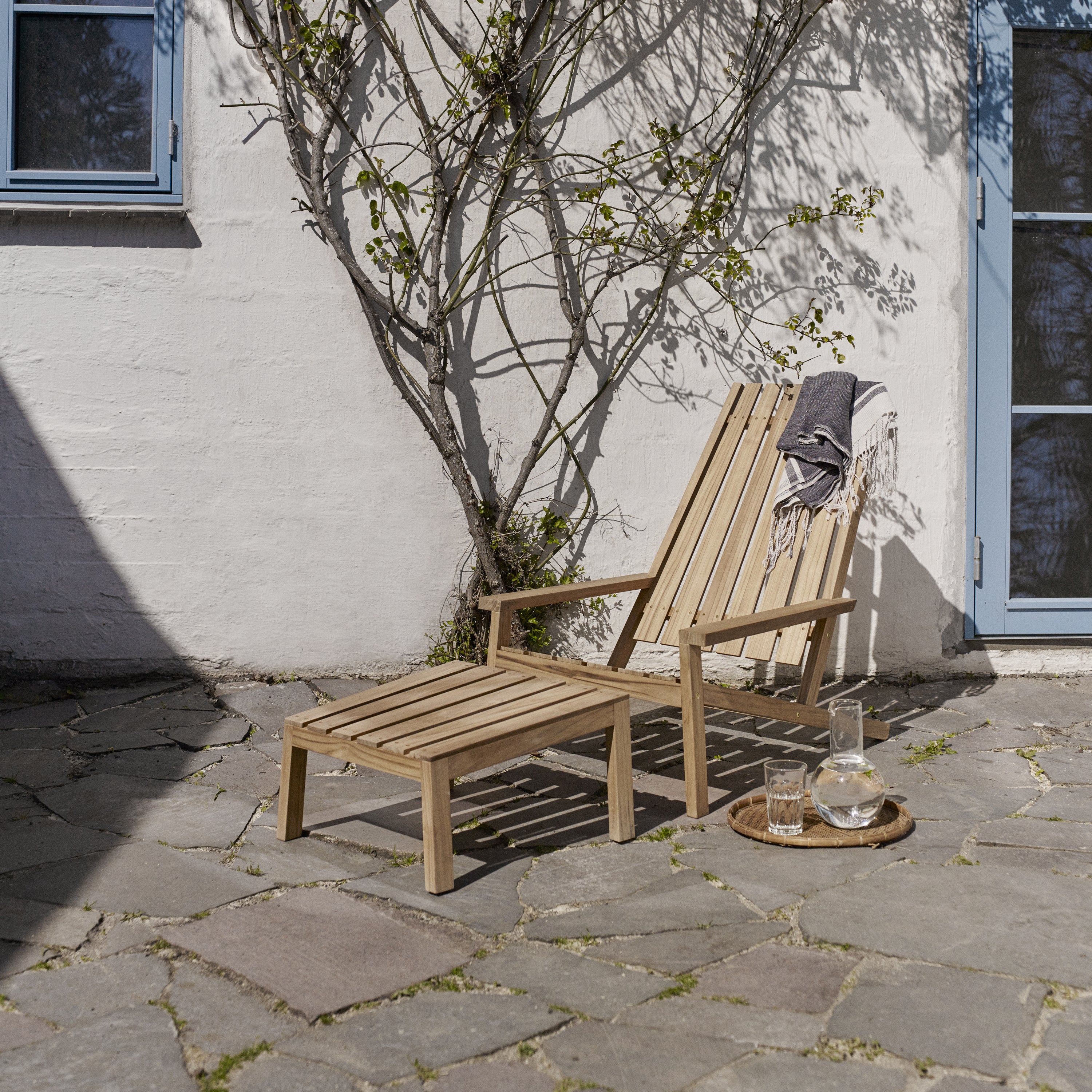 Between Lines Outdoor Deck Chair - Image 6