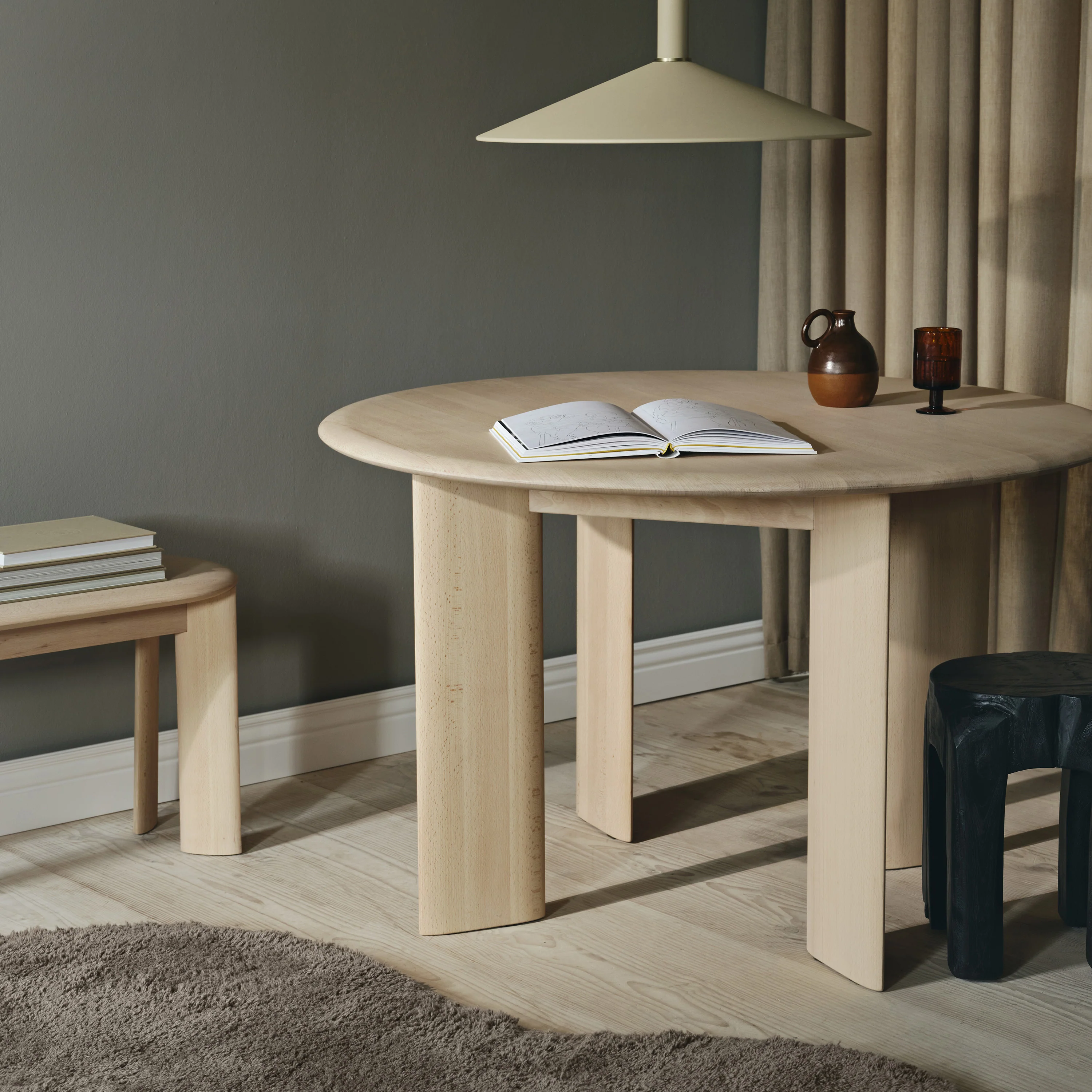 Bevel Extendable Dining Table - Image 16