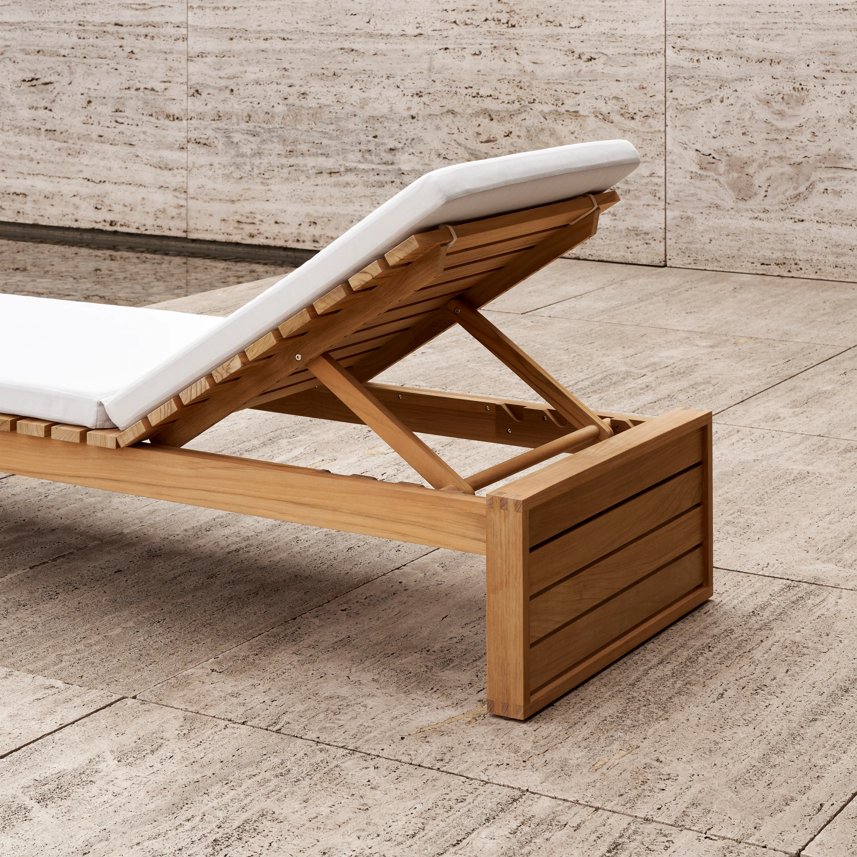 BK Outdoor Lounger - Image 14