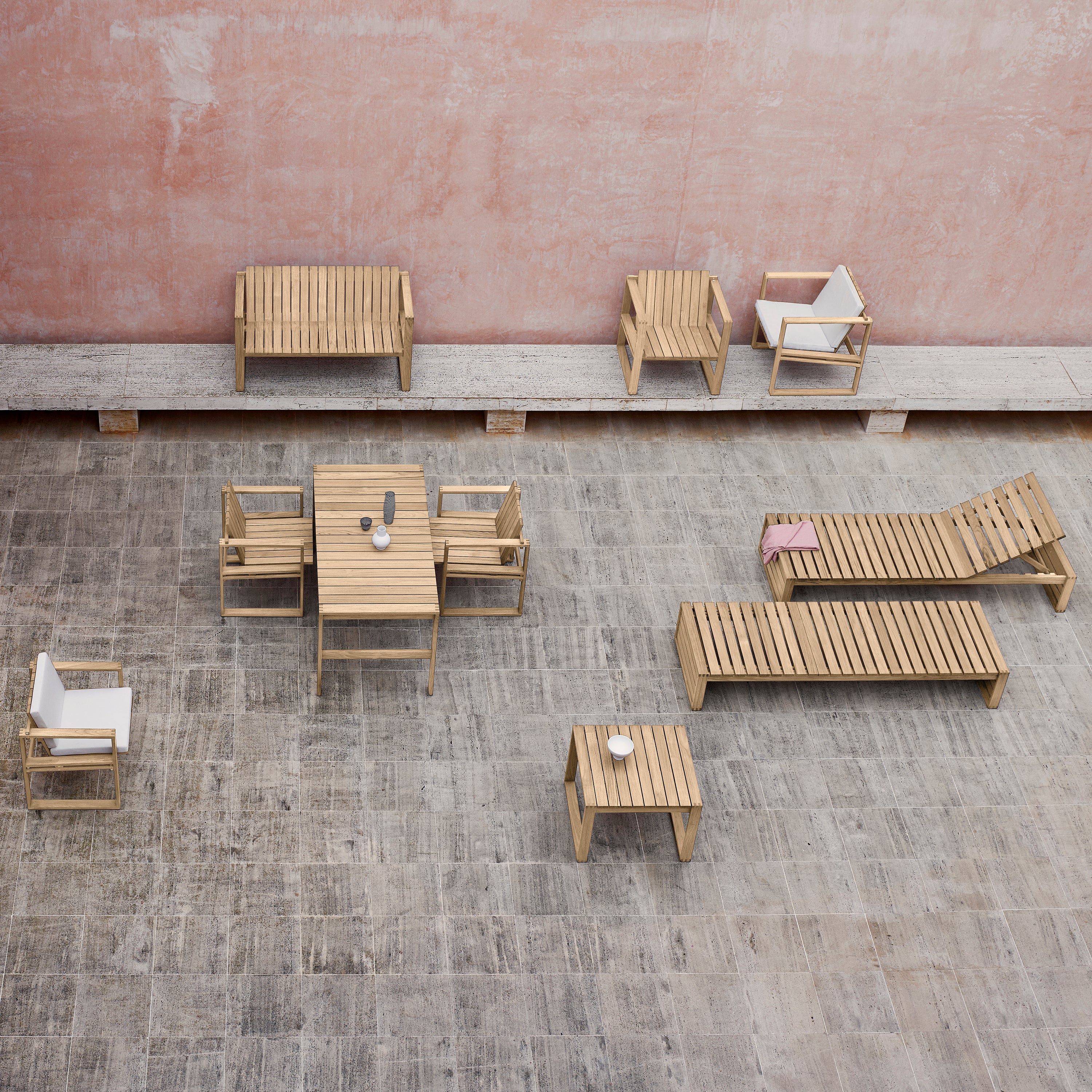 BK Outdoor Side Table - Image 9