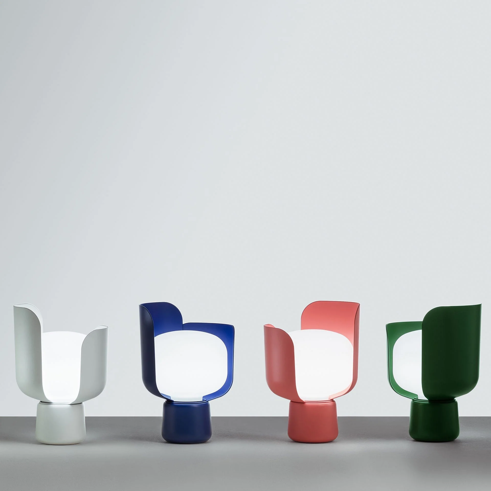 Blom Table Lamp - Image 13