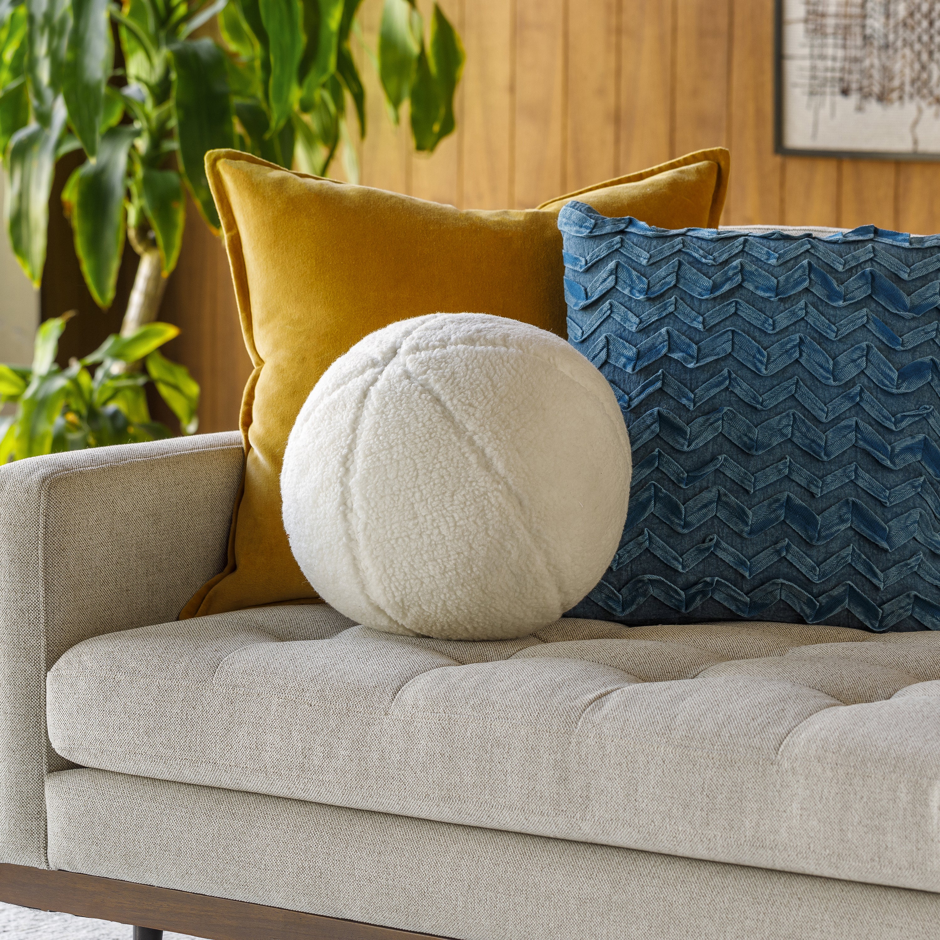 Bola Pillow - Image 8