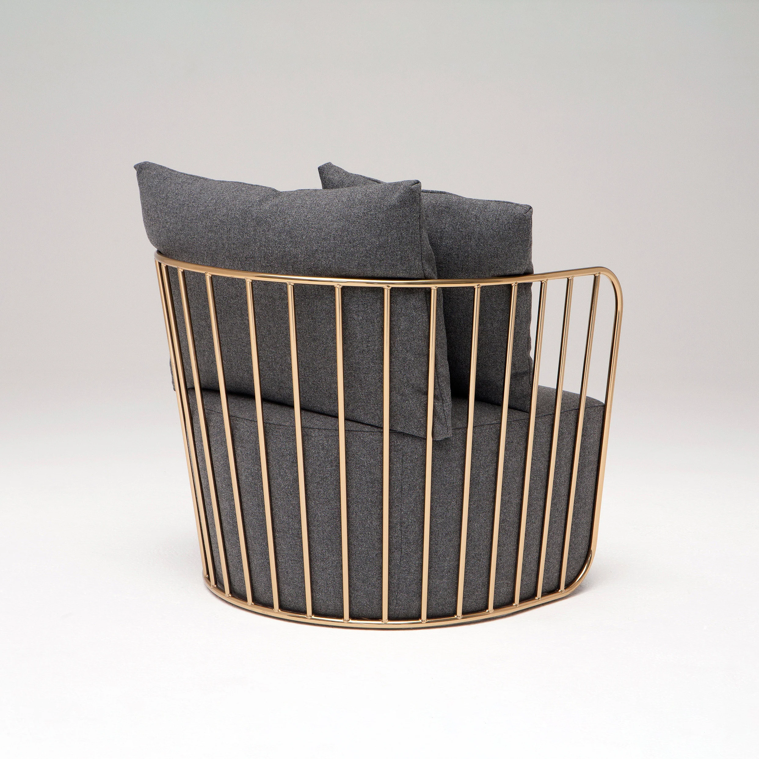 Bride’s Veil Lounge Chair - Image 14