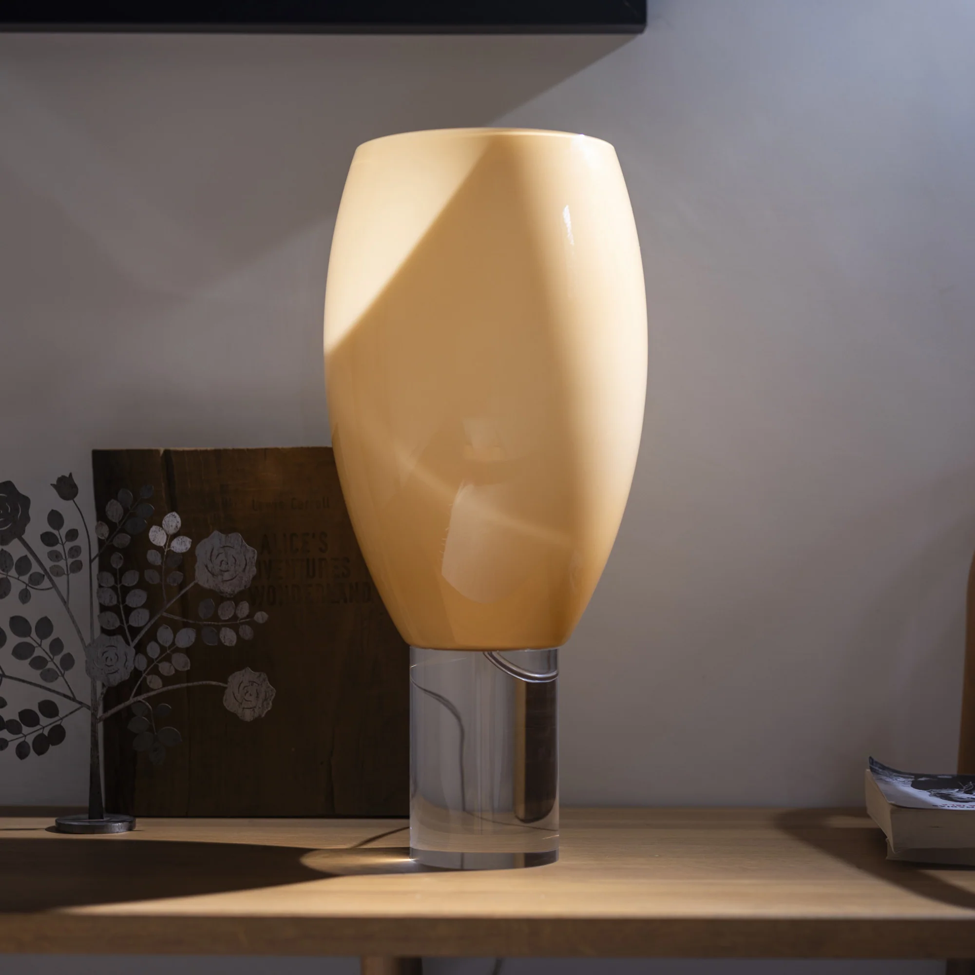 Buds 1 Table Lamp - Image 8