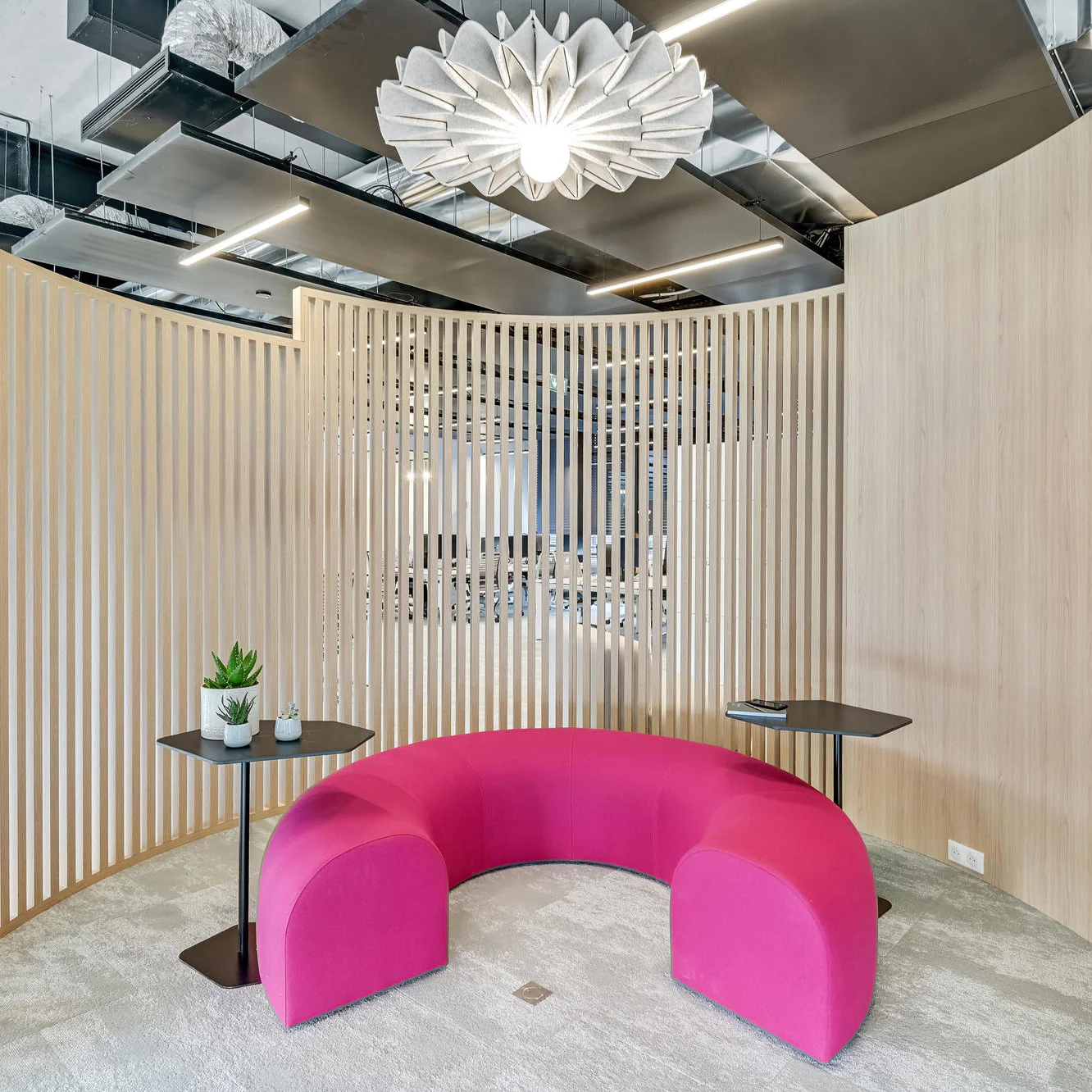 BuzziPleat Edel Pendant Light - Image 8