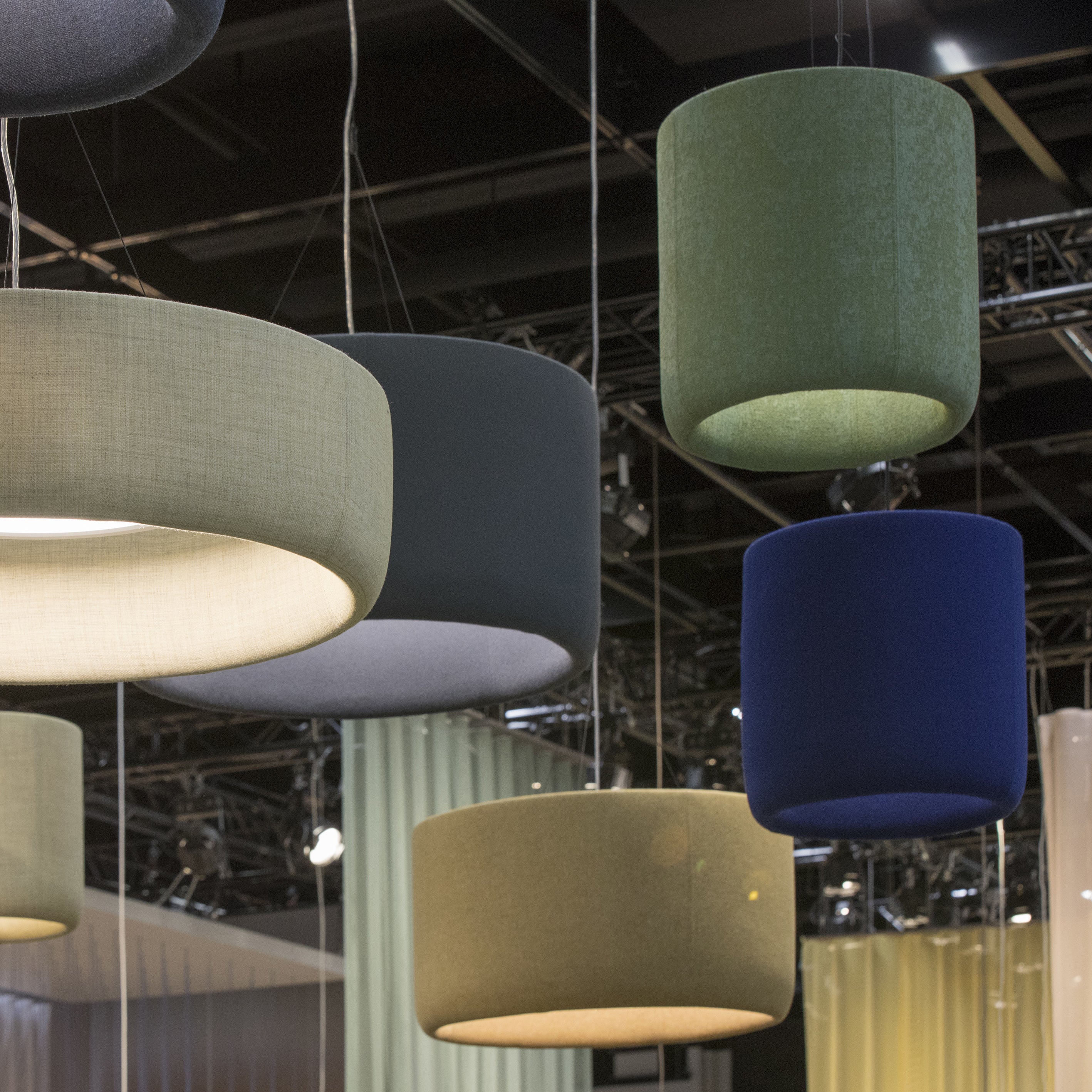 BuzziProp LED Pendant Light - Image 12