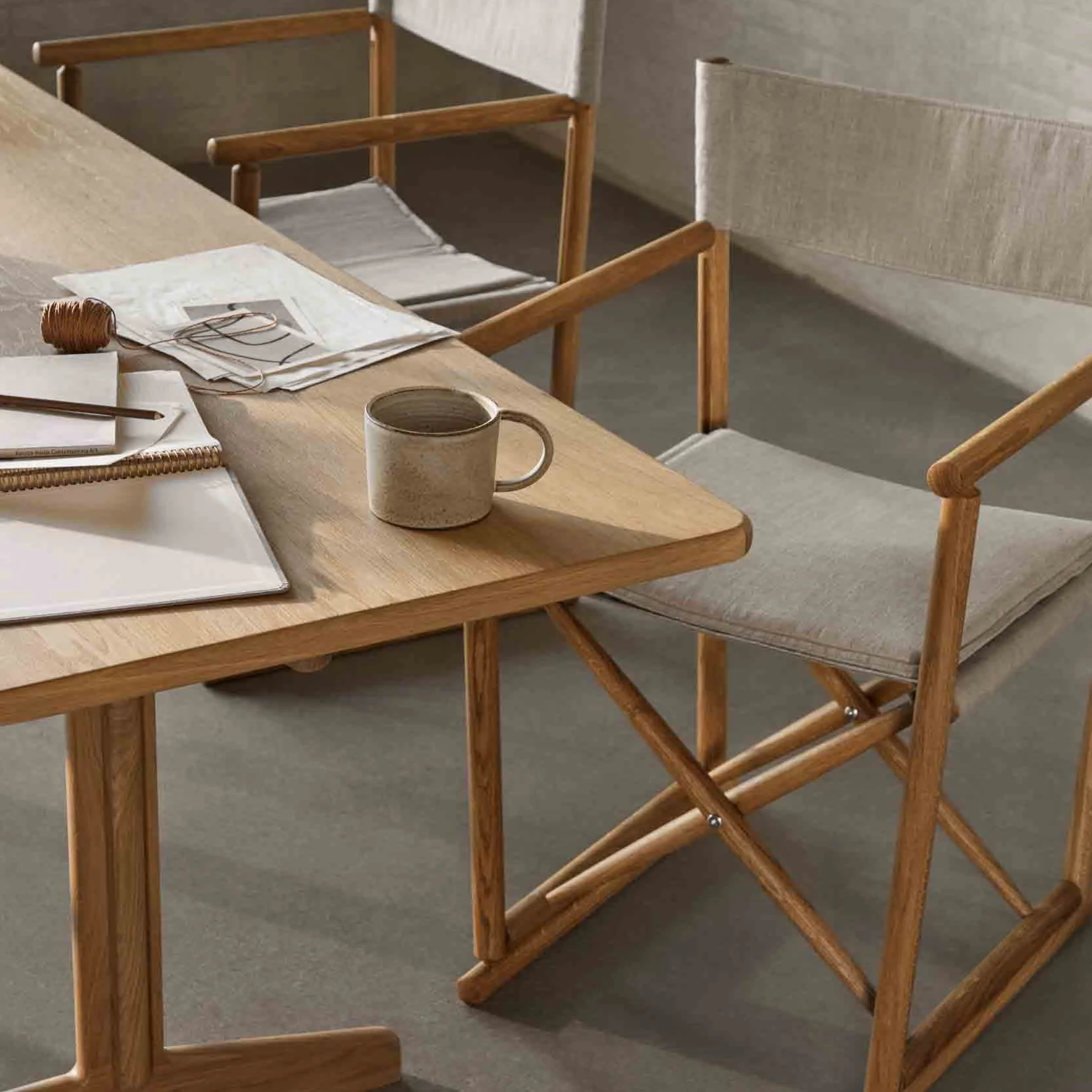 C64 Shaker Dining Table - Image 11