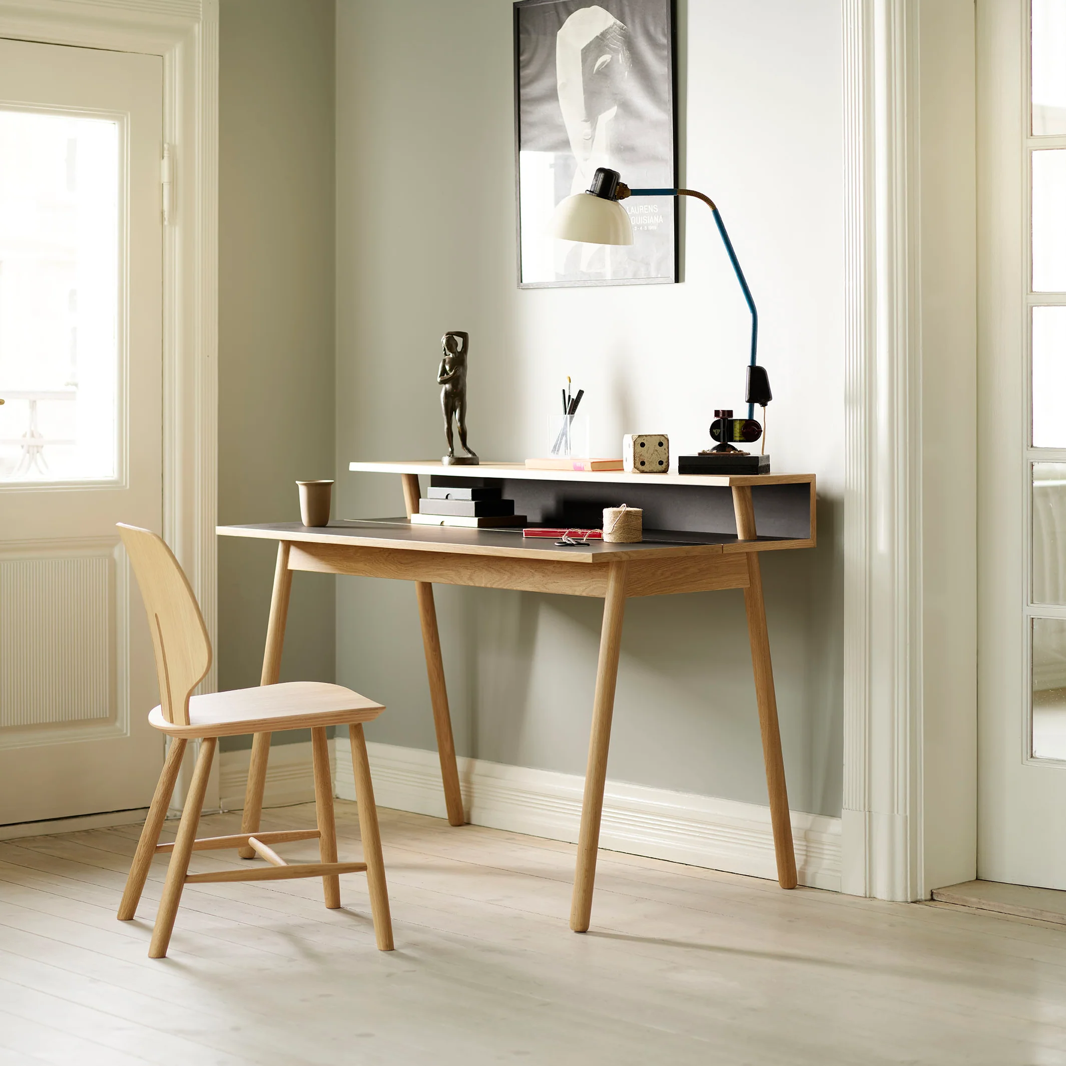 C68 Norrebro Desk - Image 4