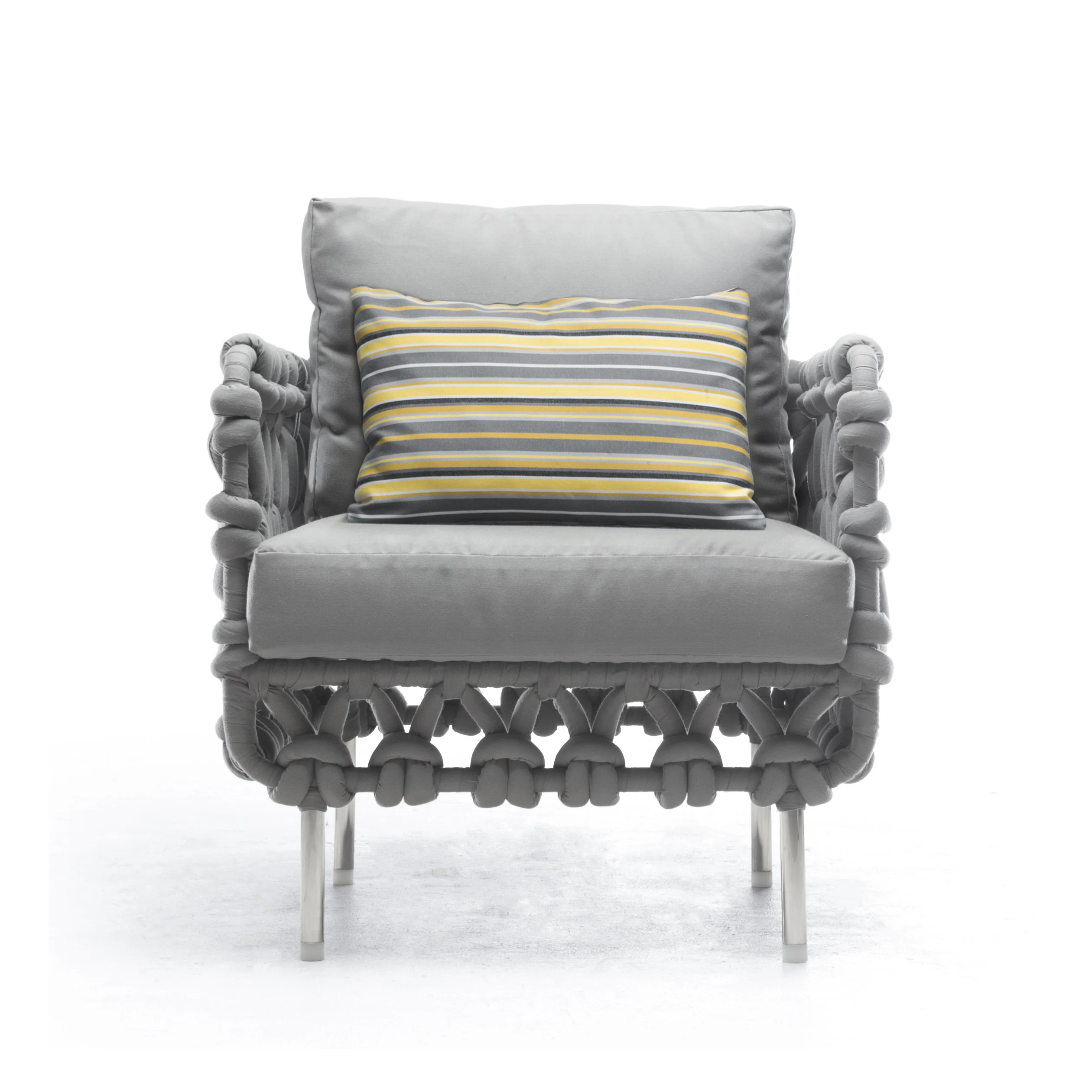 Cabaret Outdoor Easy Lounge Chair