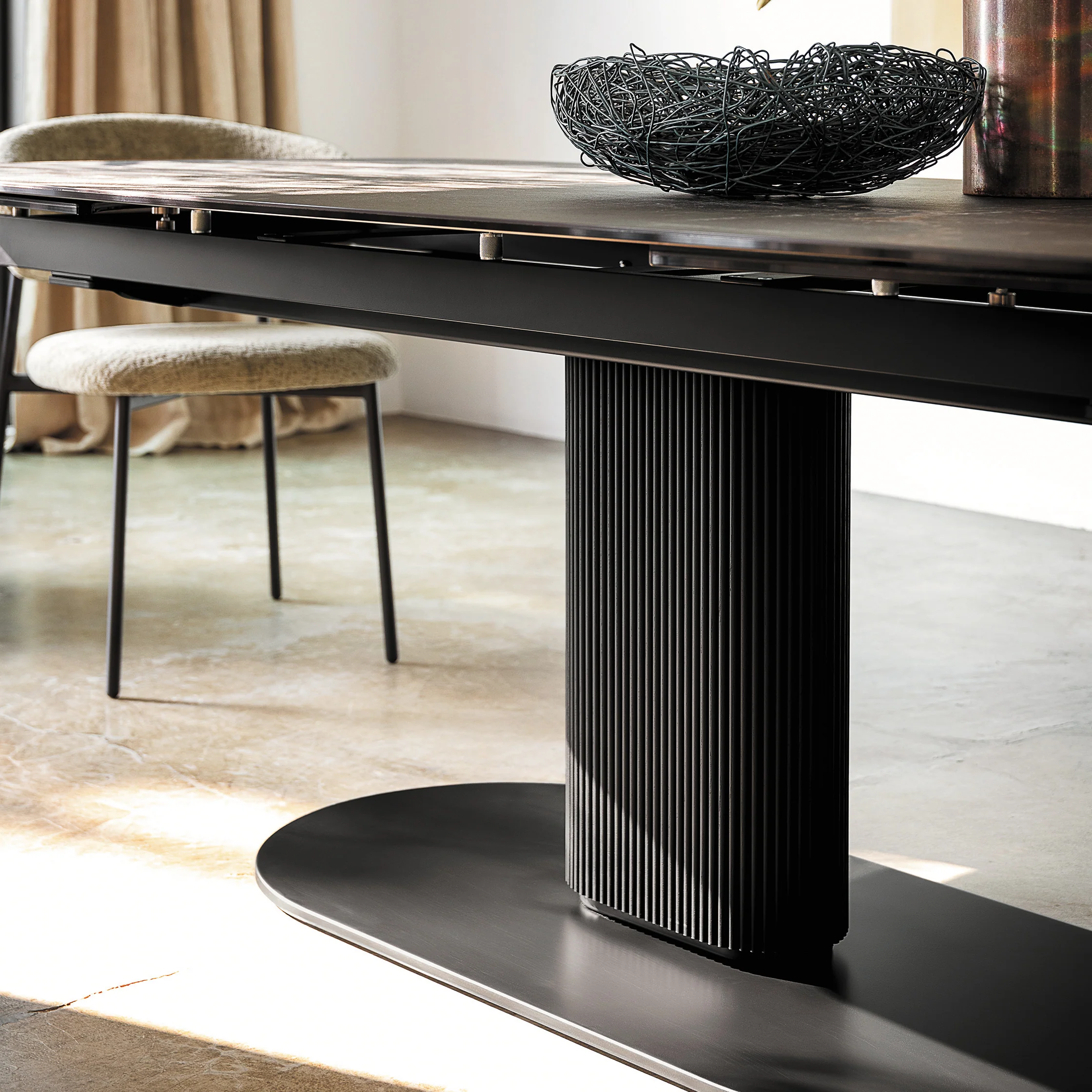 Cameo Extendable Dining Table - Image 13