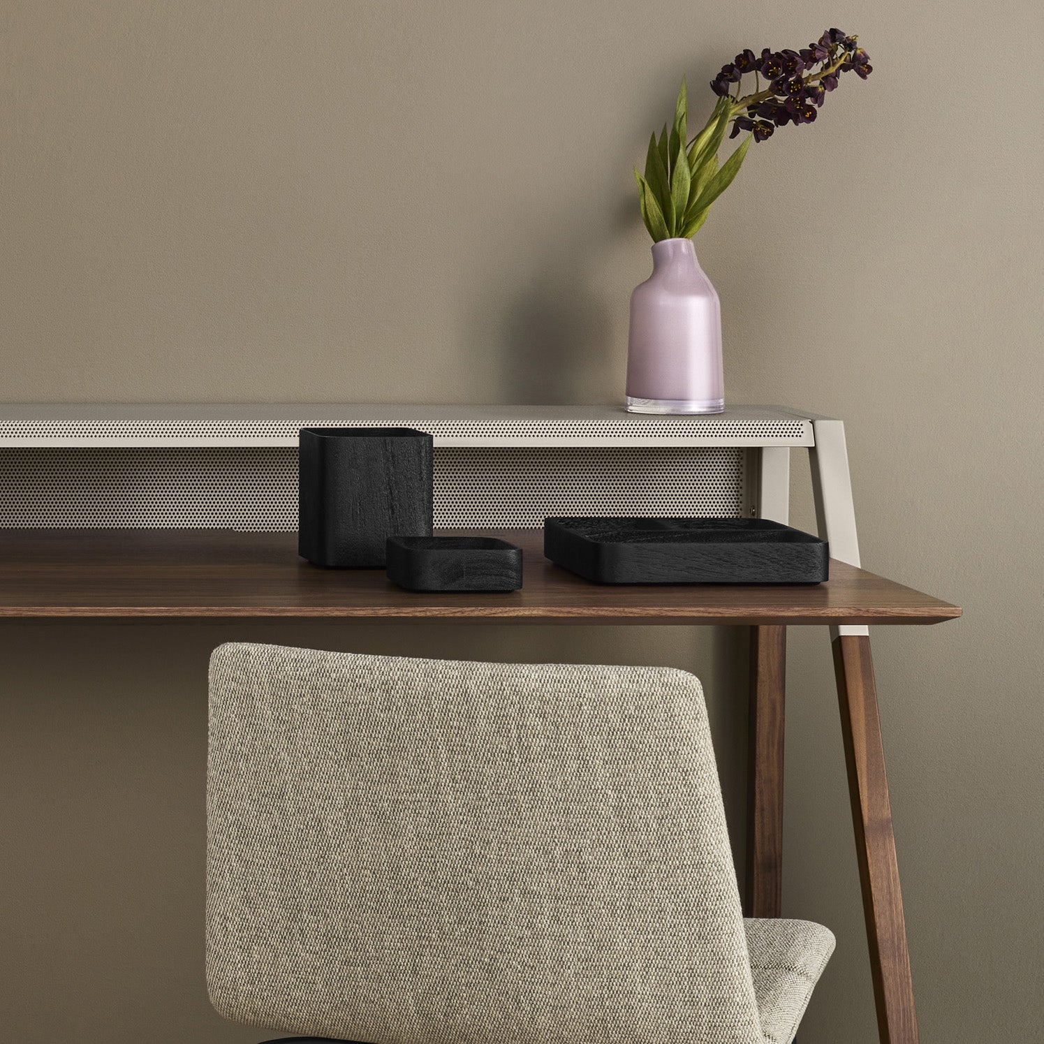 Cant Desk - Image 13