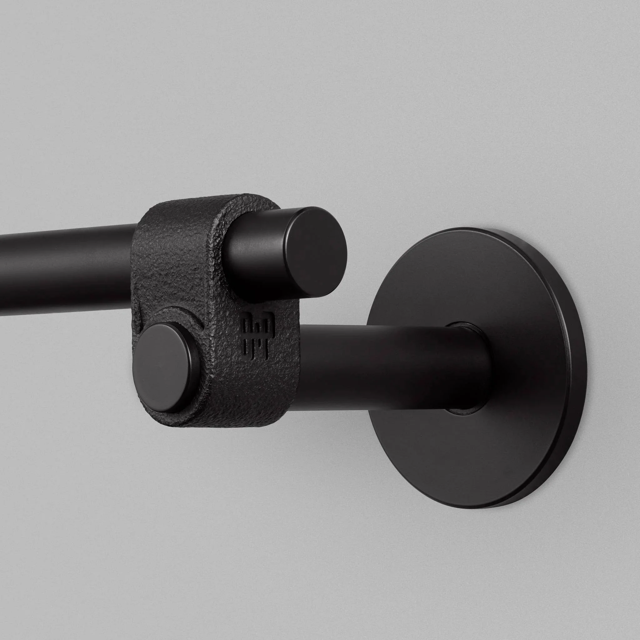 Cast Towel Rail - Image 10