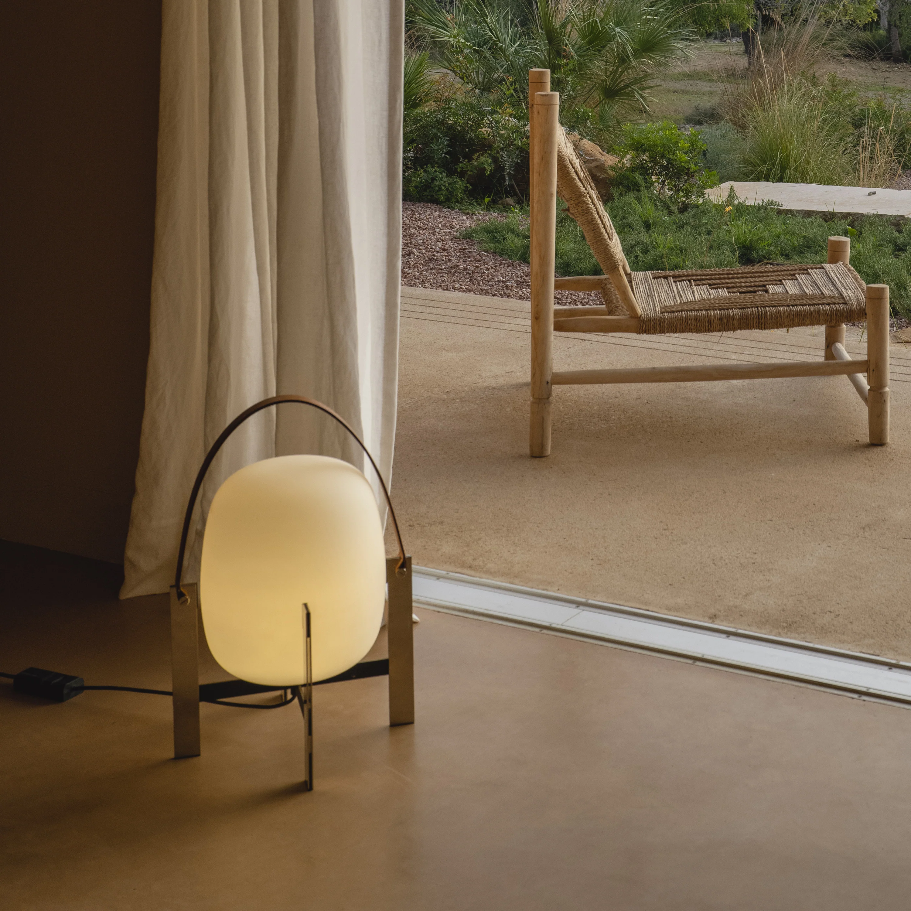 Cesta Metalica Table Lamp - Image 15