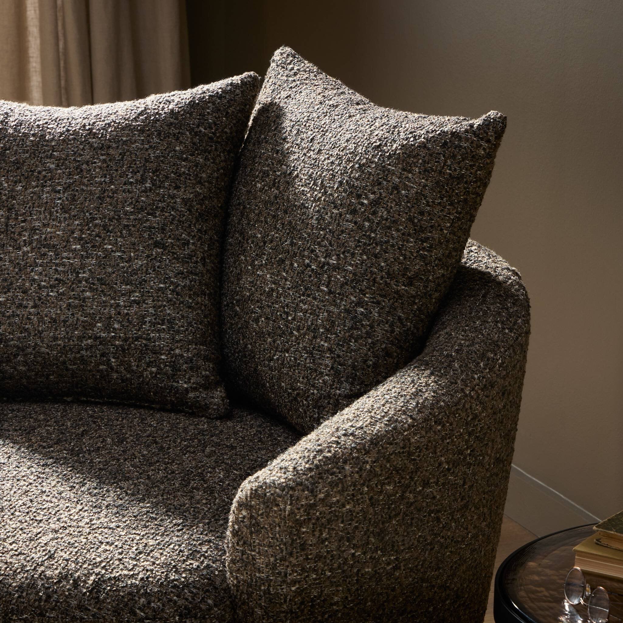 Chloe Swivel Chair - Image 15