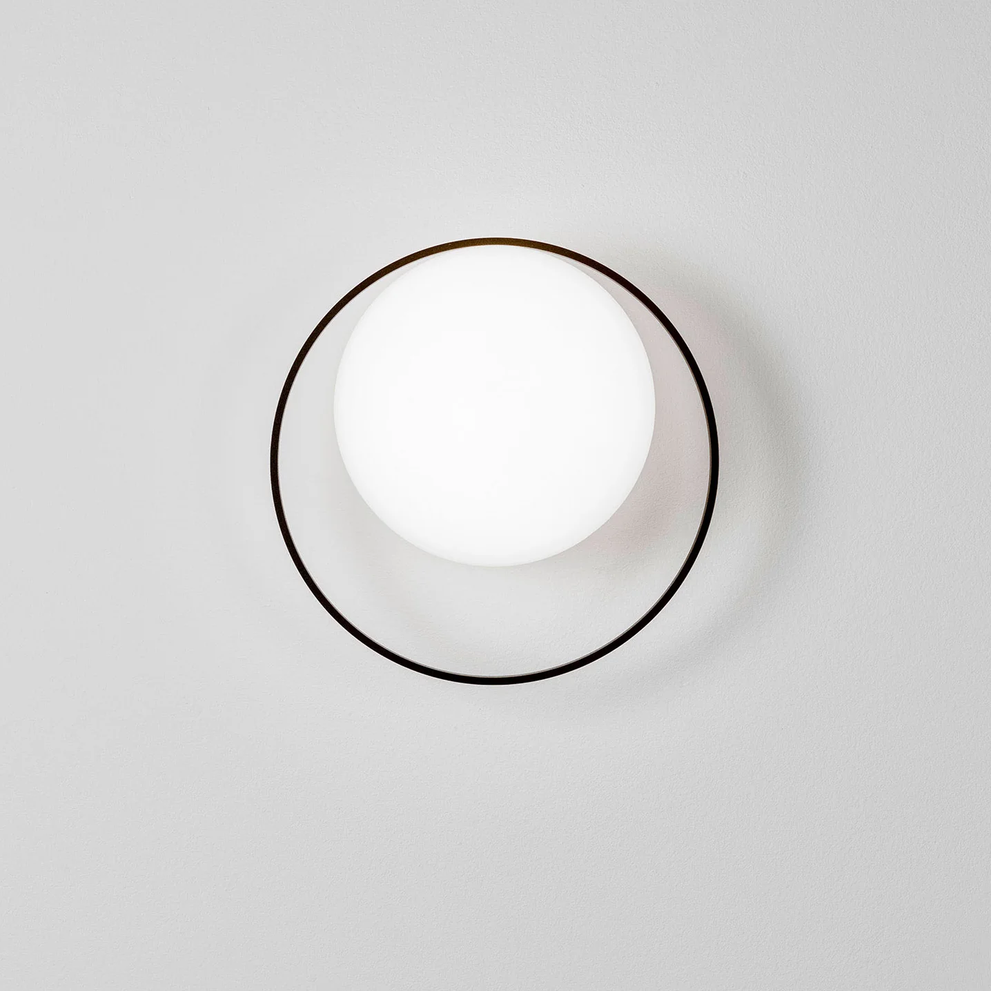 Circ 3722 Wall Light - Image 4