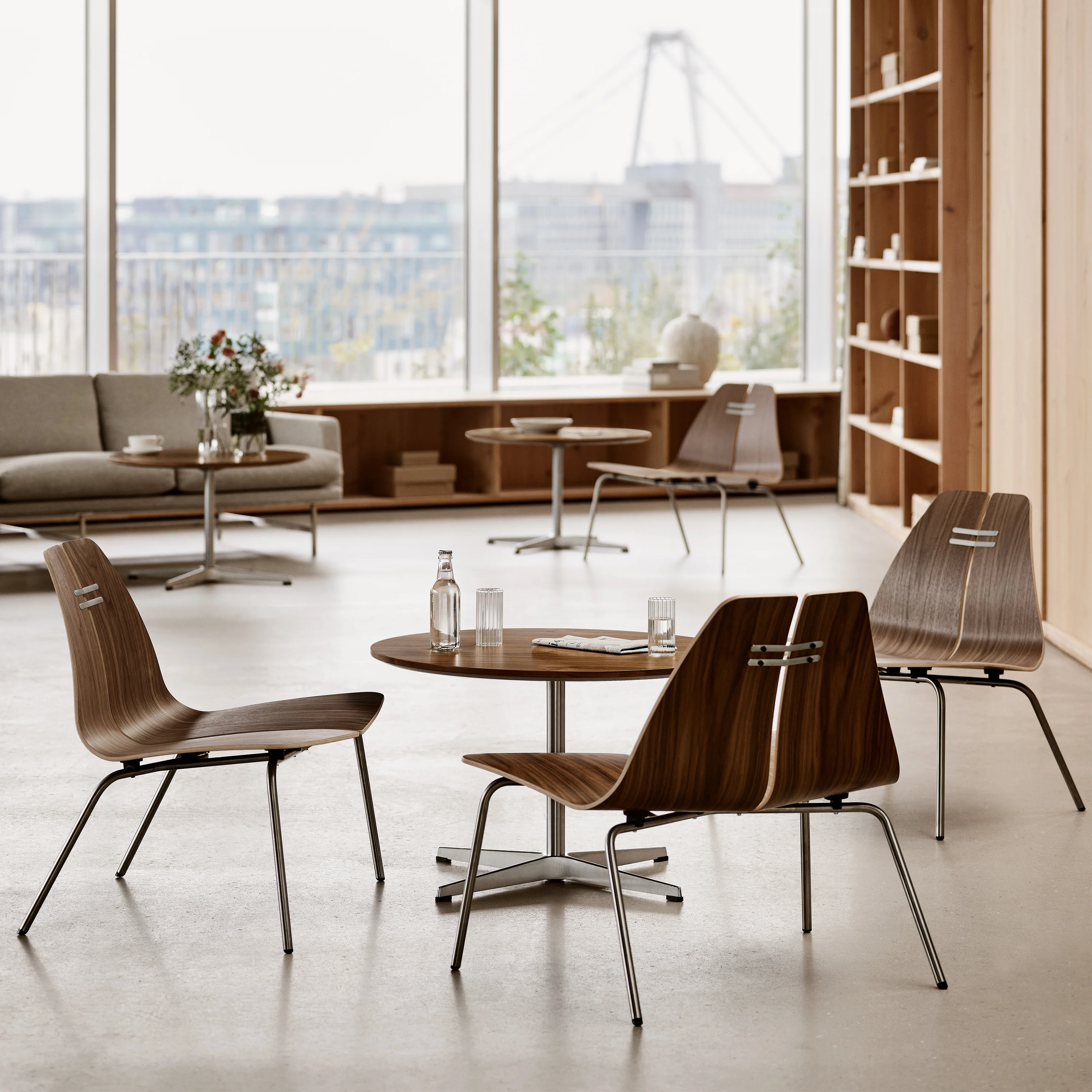Circular Coffee Table - Image 3