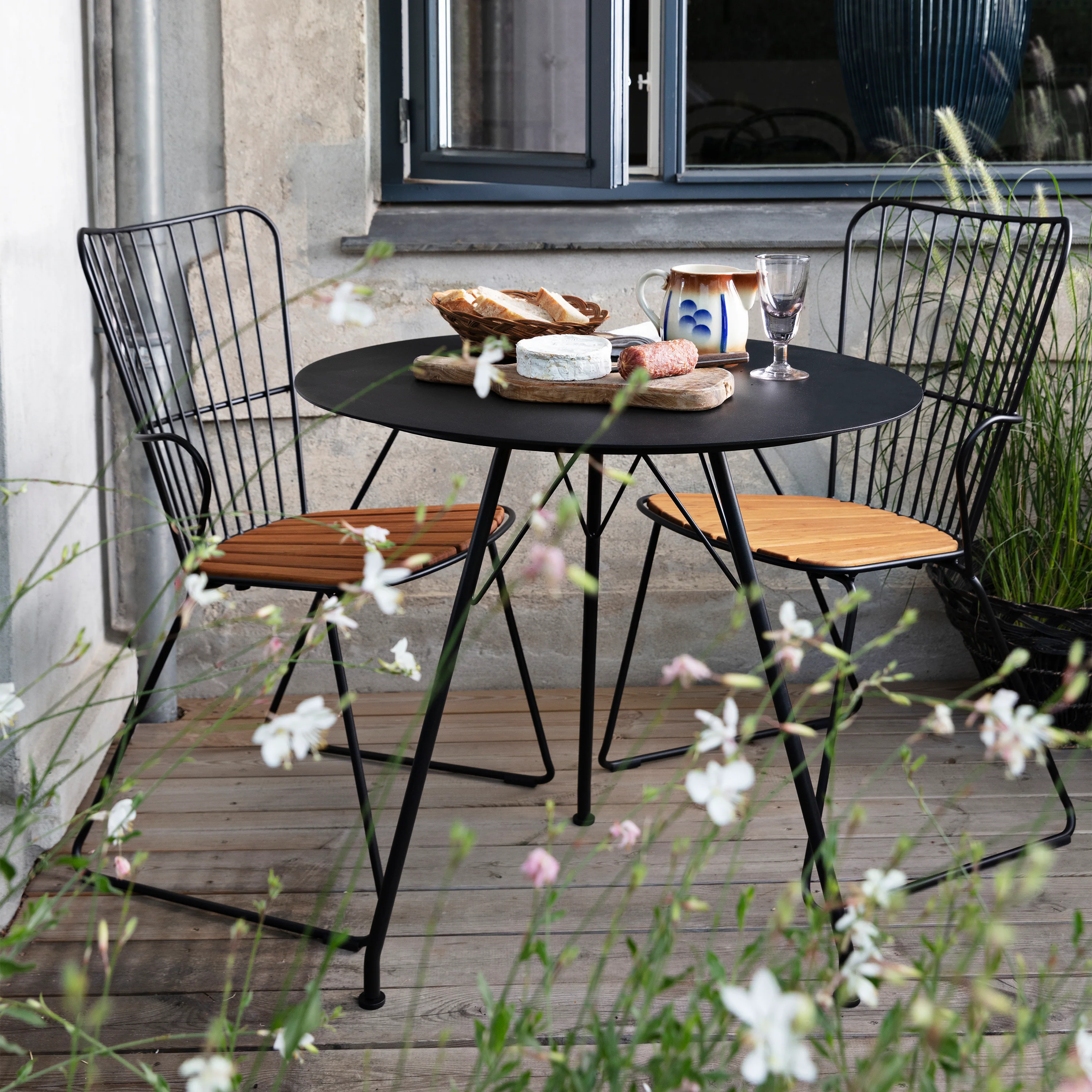 Circum Aluminum Outdoor Cafe Table - Image 12