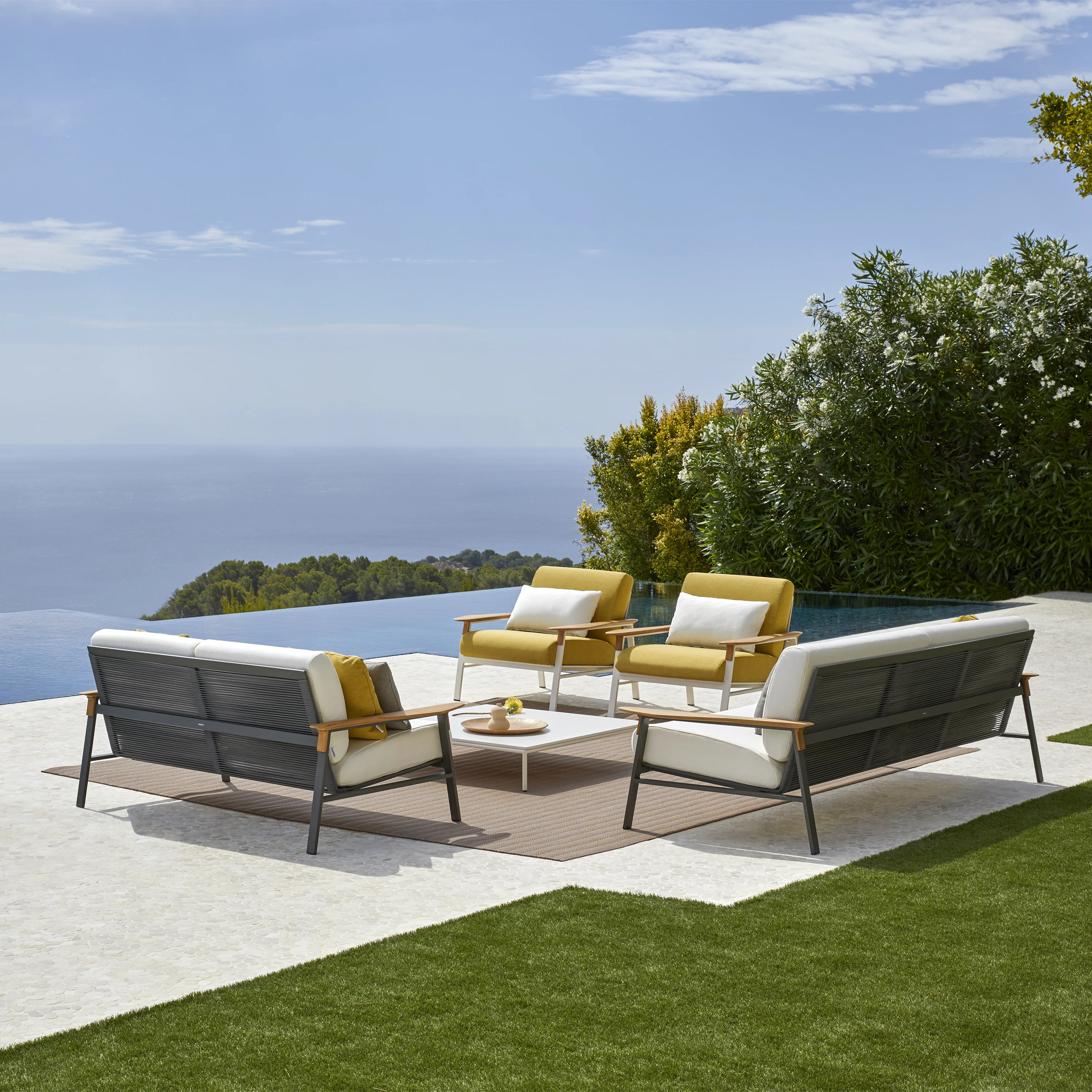 City 2-Seater Outdoor Sofa - Image 14