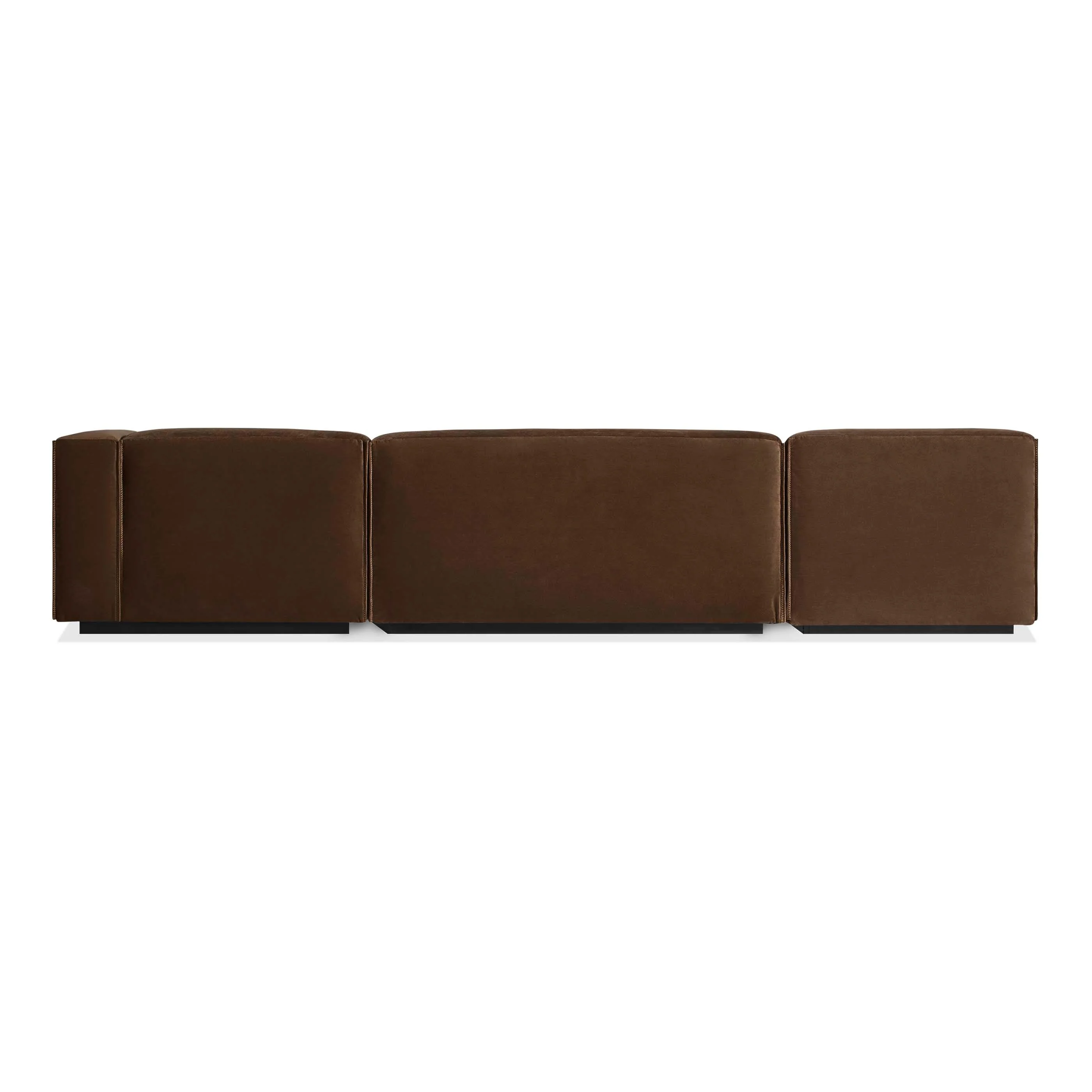 Cleon Medium Plus Sectional Sofa - Image 23