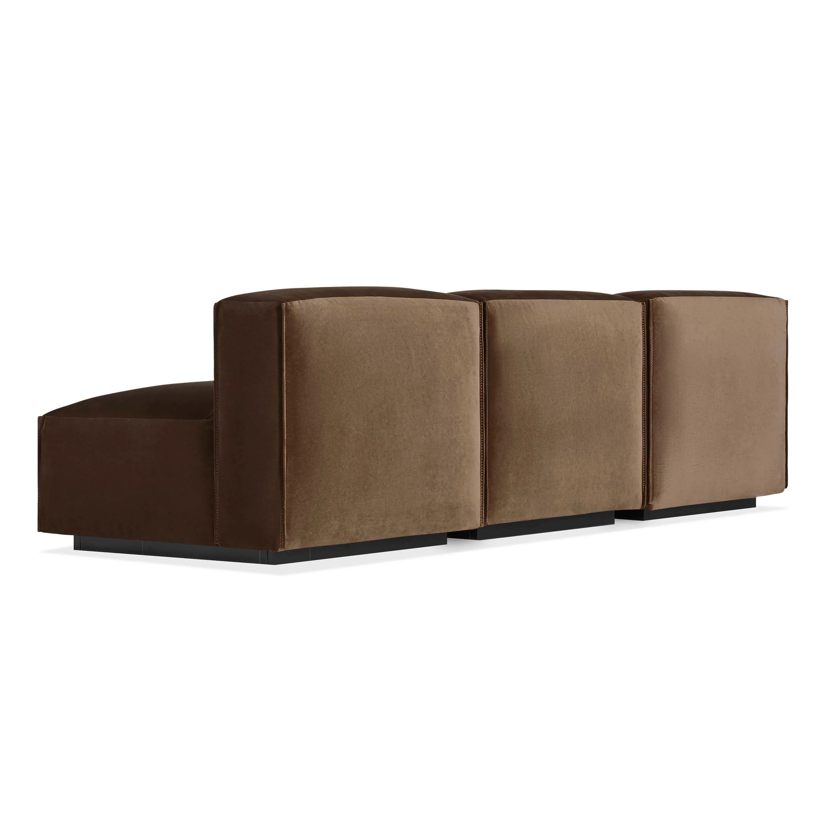 Cleon Medium Sectional Sofa - Image 24
