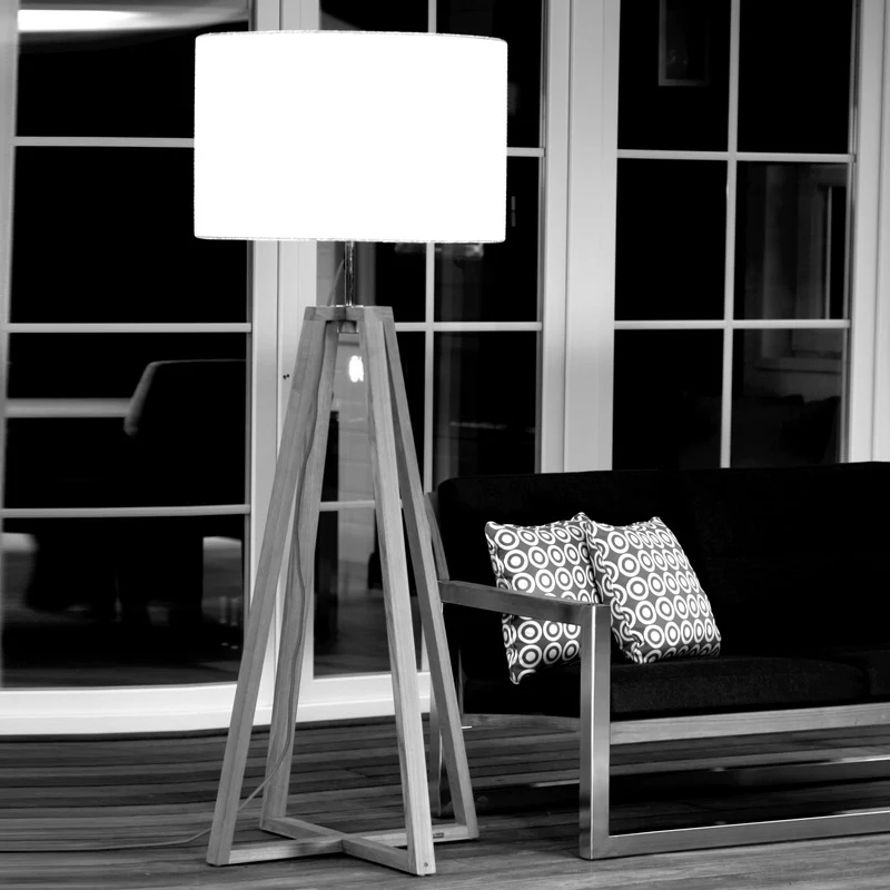 Club Lounge Outdoor LED Floor Lamp - Image 7