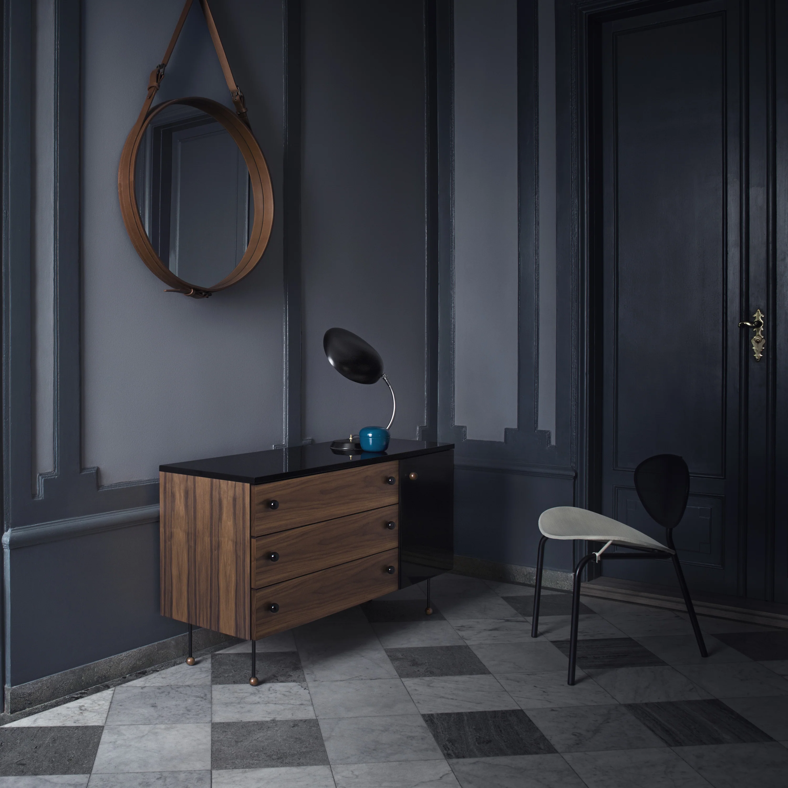 Cobra Table Lamp - Image 12