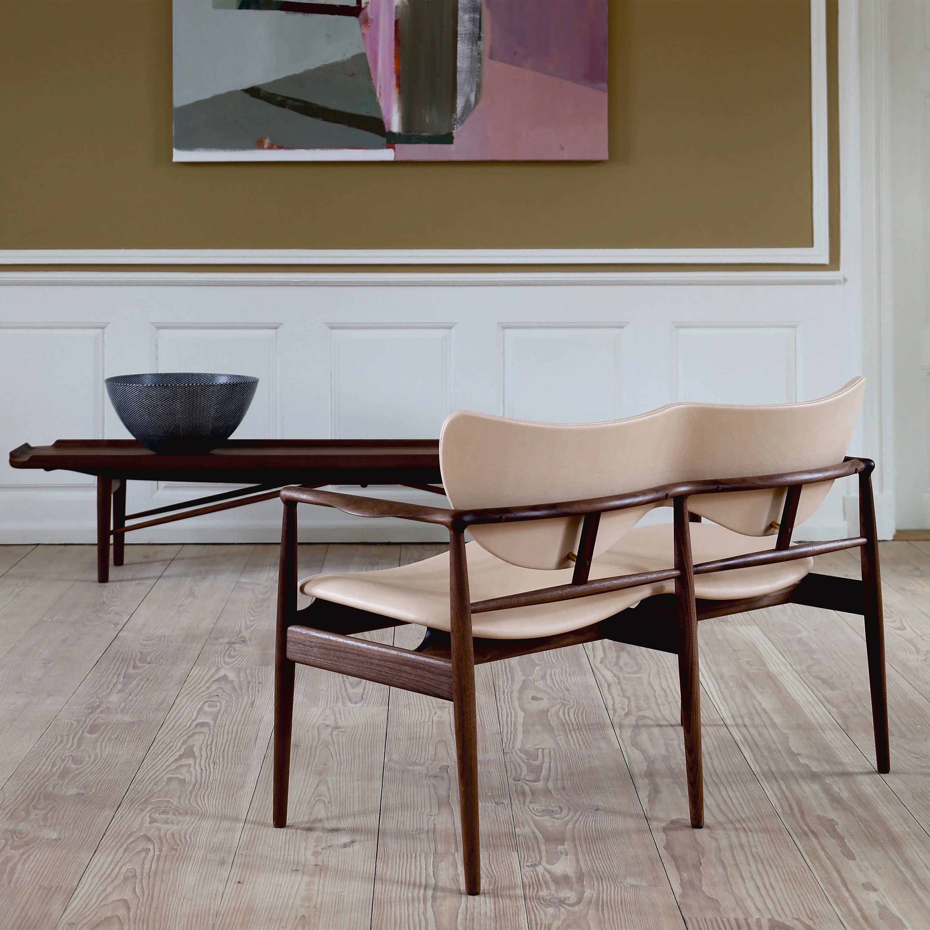Cocktail Bench - Image 4