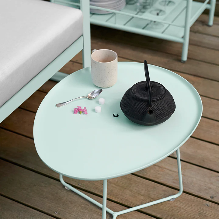 Cocotte Low Outdoor Table with Removable Tray - Image 34
