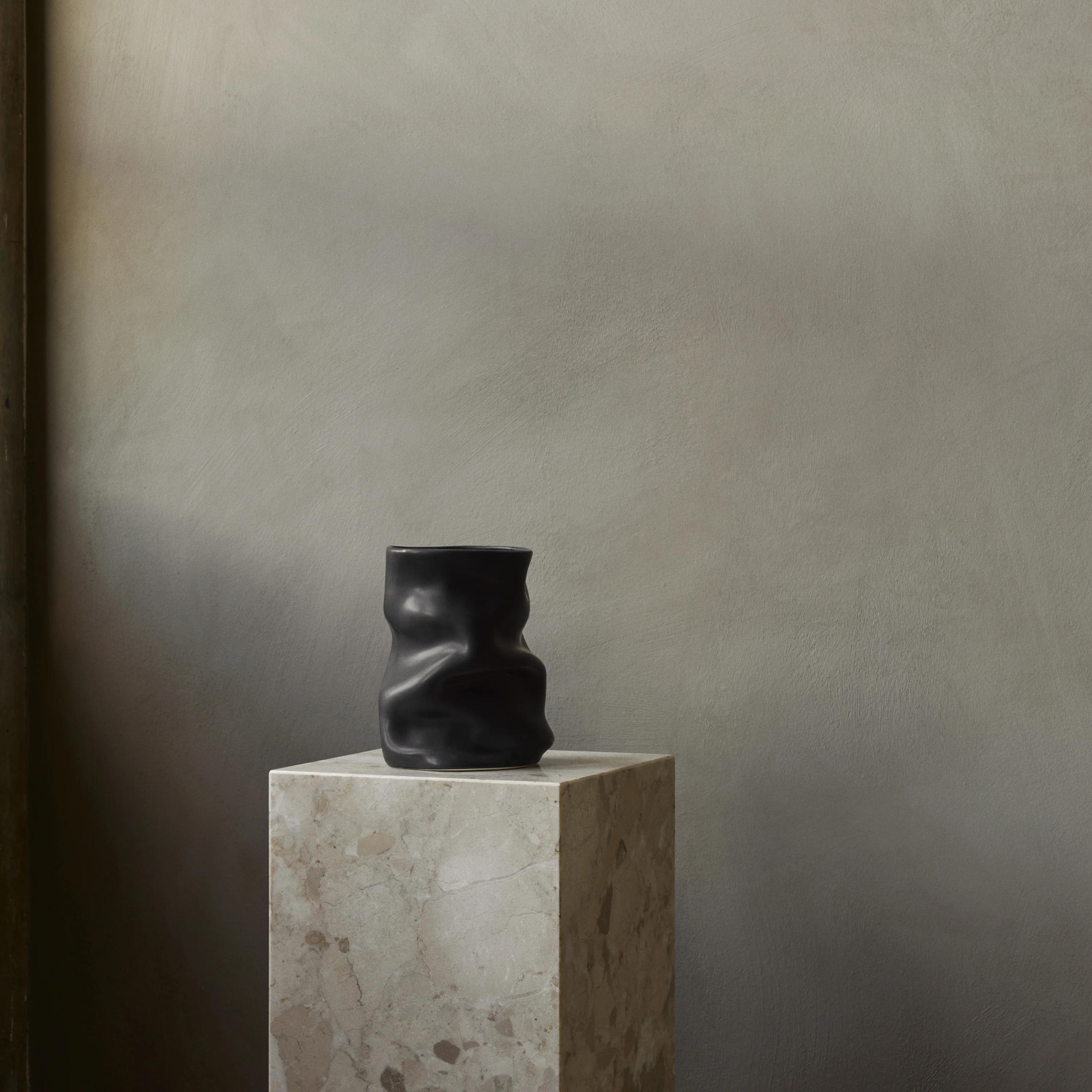 Collapse Vase - Image 3