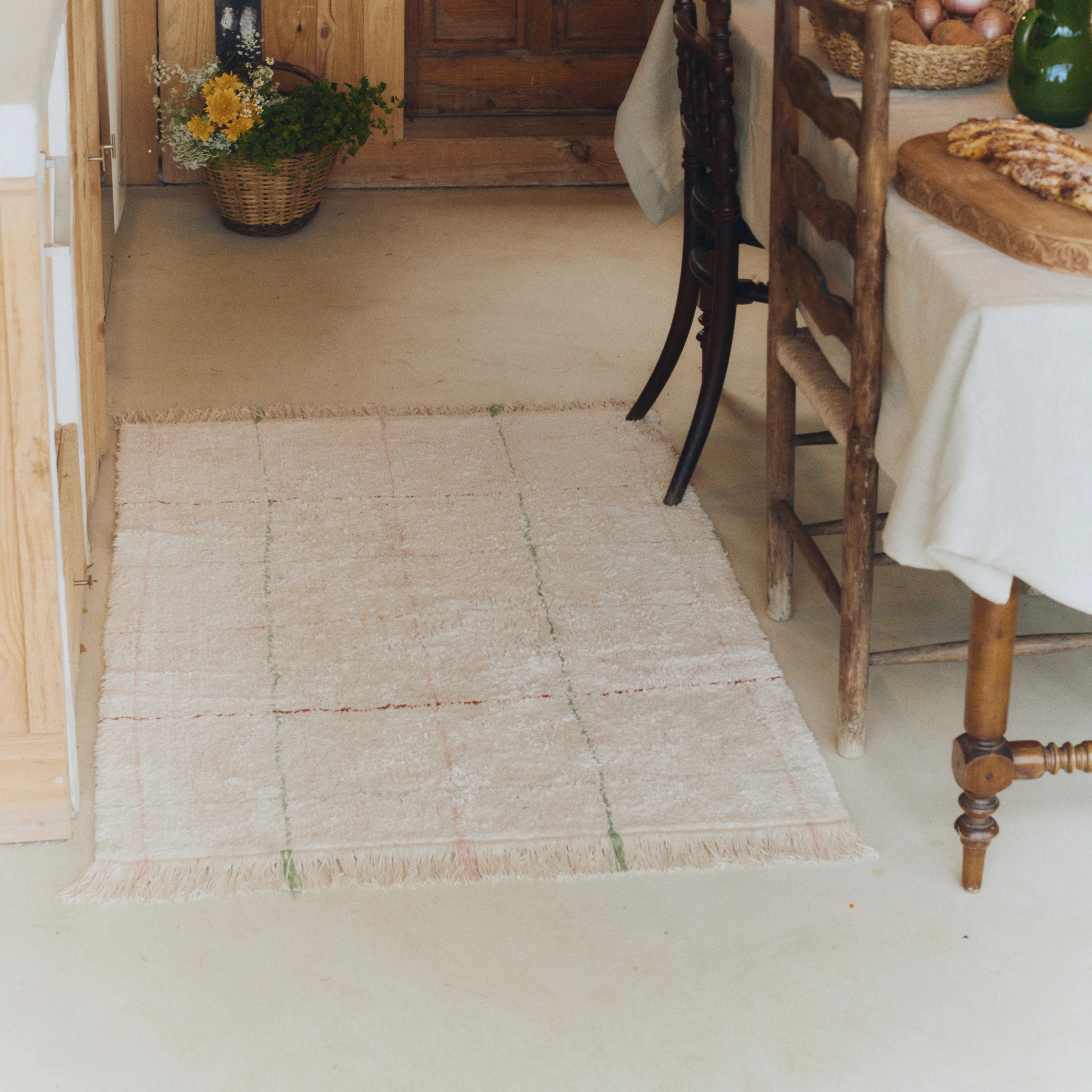 Color Lines Washable Rug - Image 3